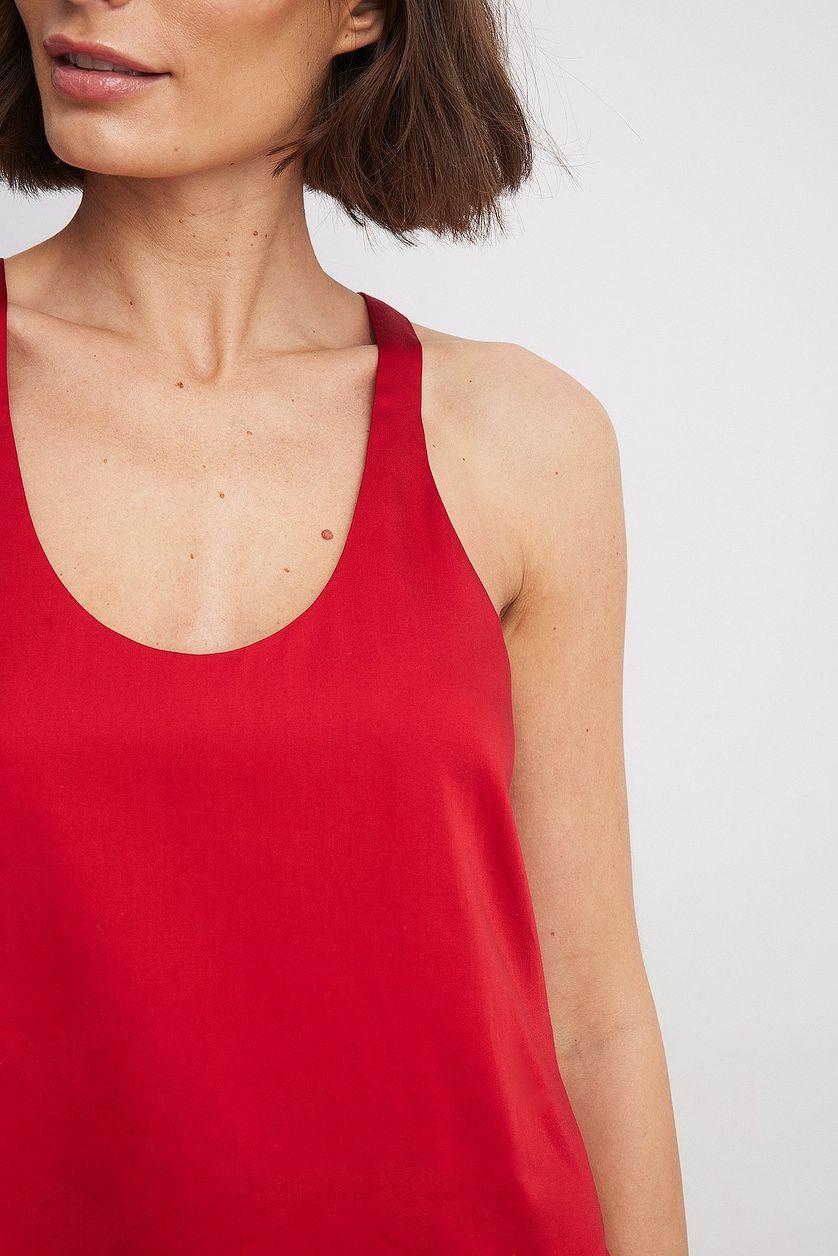 Box Back Flowy Singlet Product Image