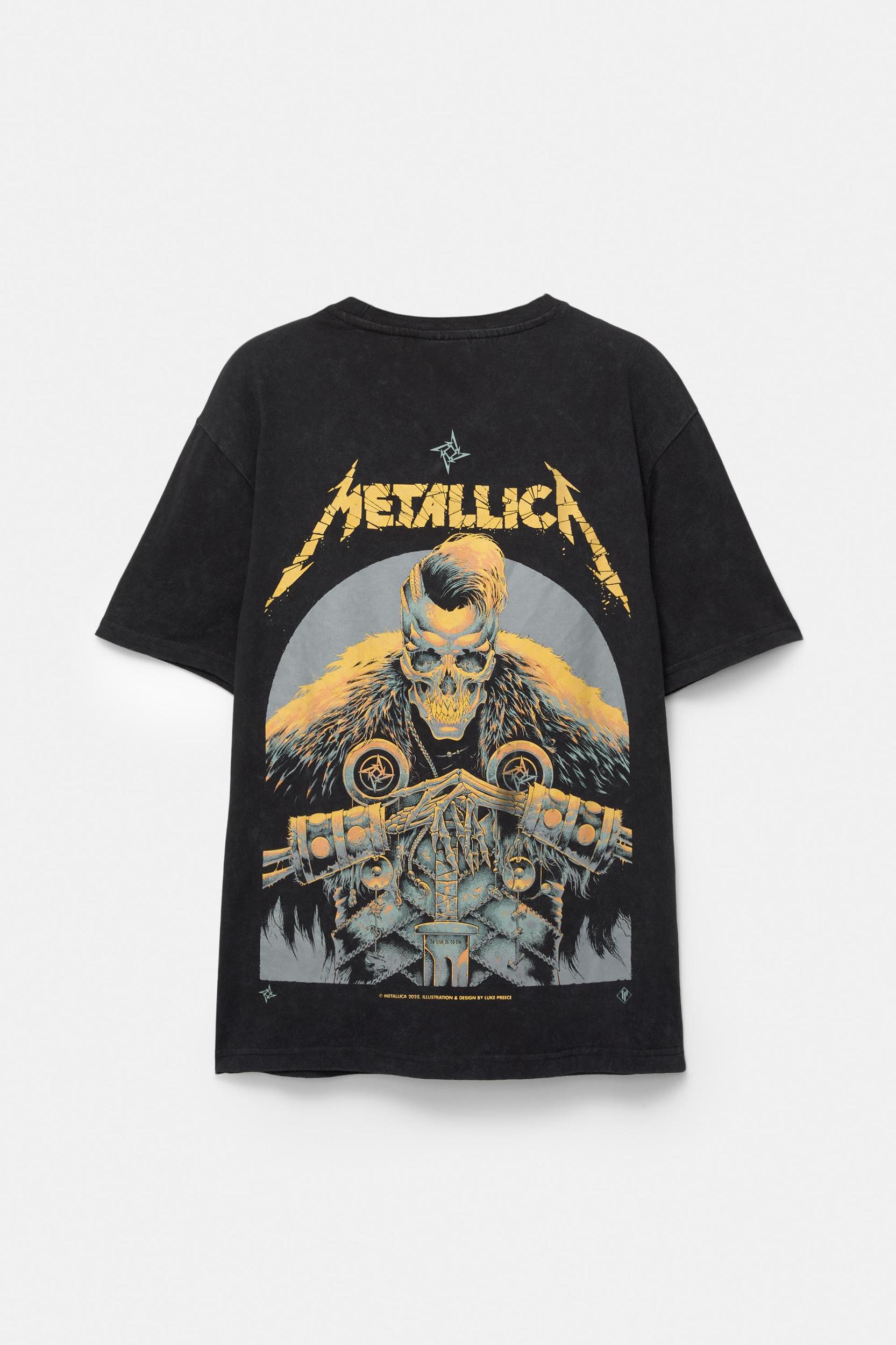 Black Metallica T-shirt Product Image