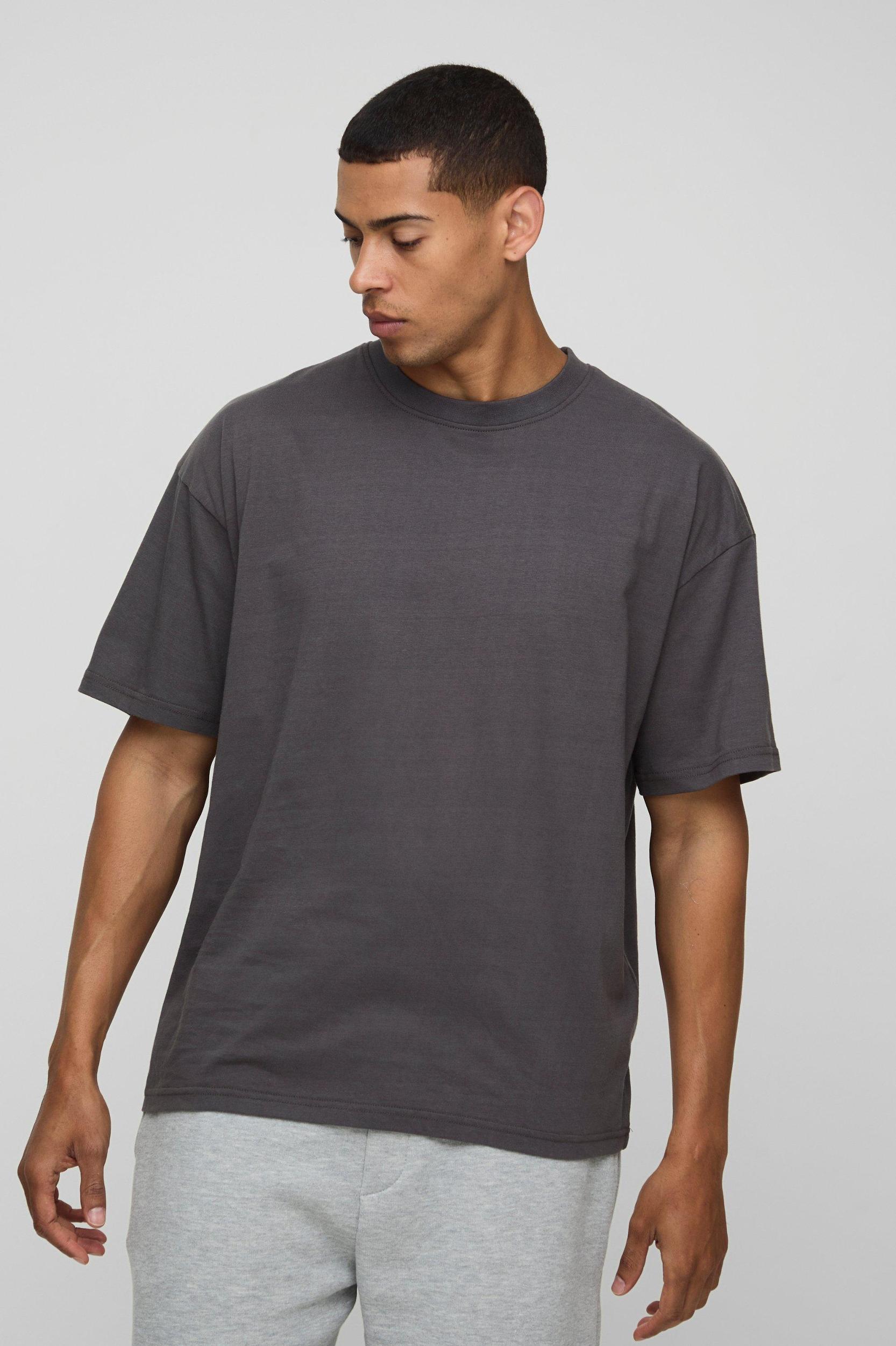 Oversized Skull Worldwide Large Scale Printed T-Shirt | boohooMAN USA Product Image