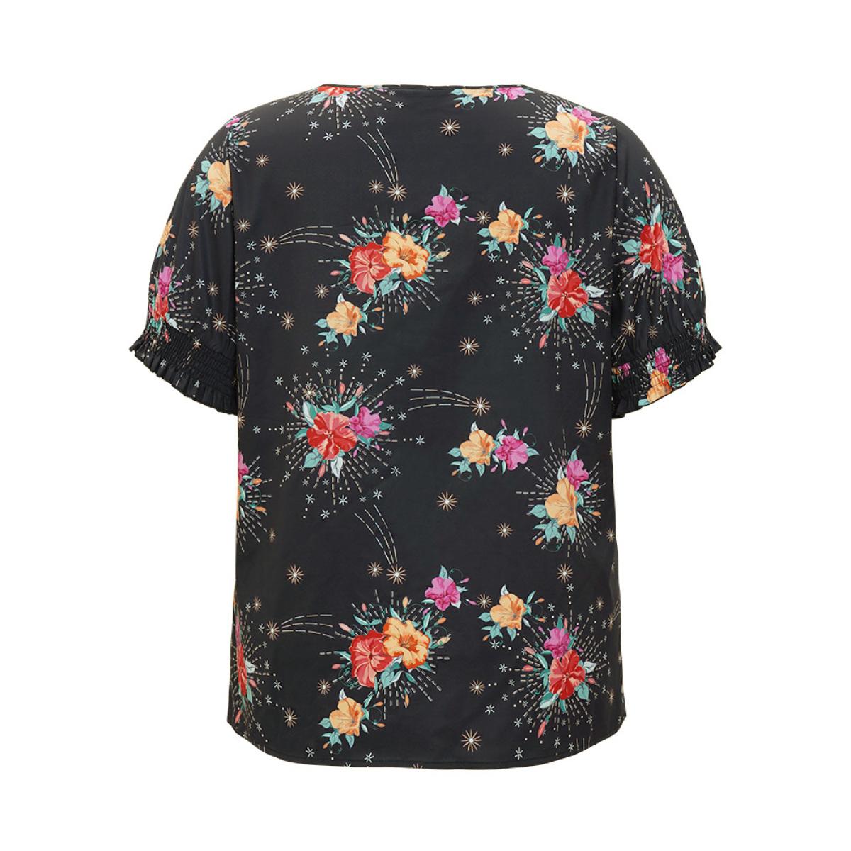 Plus Size BlackFlower Floral Shirred Puff Sleeve Blouse Women Glamour Short sleeve V-neck Going out Blouses BloomChic 30/6X Product Image