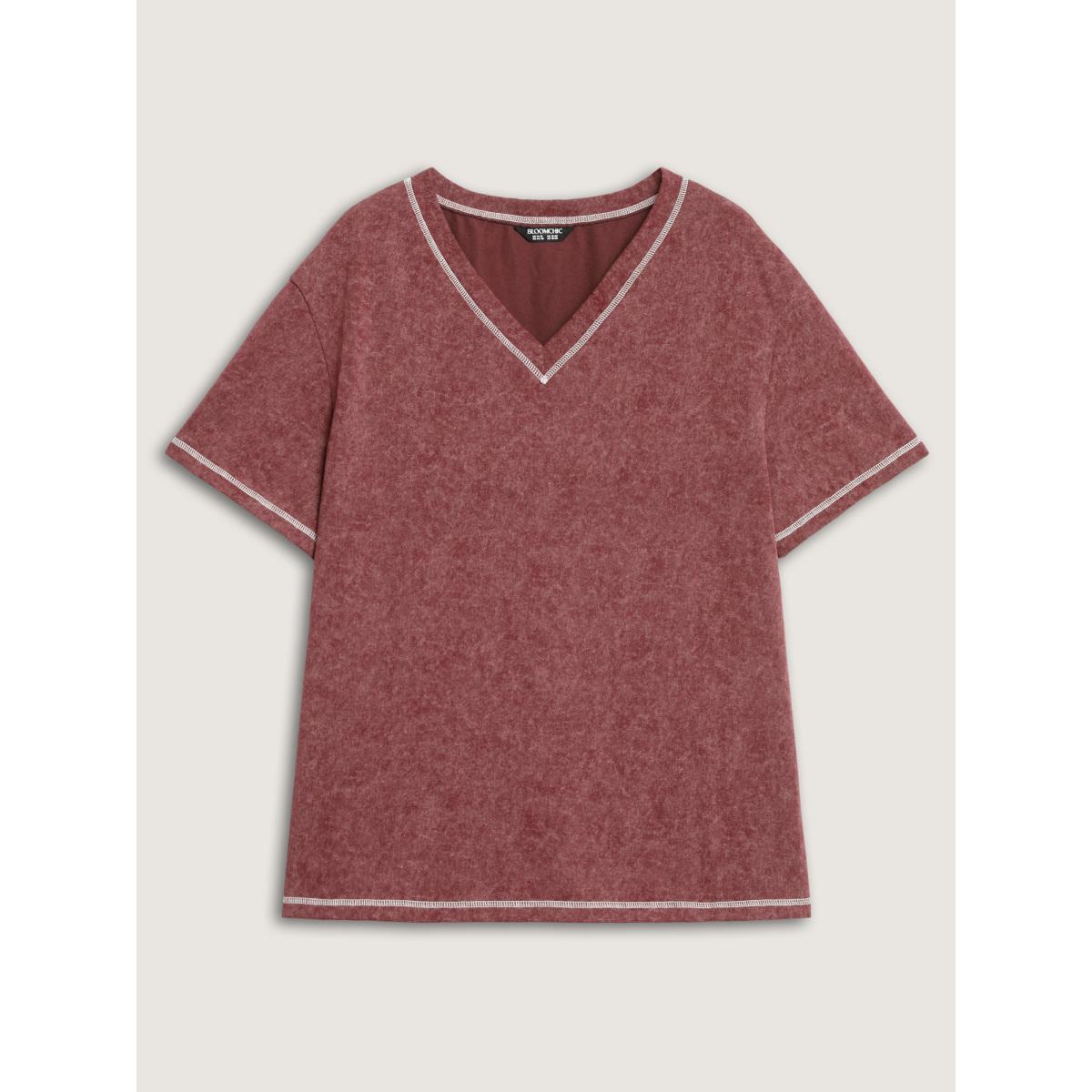 Plus Size Vintage Stretchy V-Neck T-Shirt Russet Women Leisure Topstitching V-neck Casual T-shirts BloomChic 28/5X Product Image