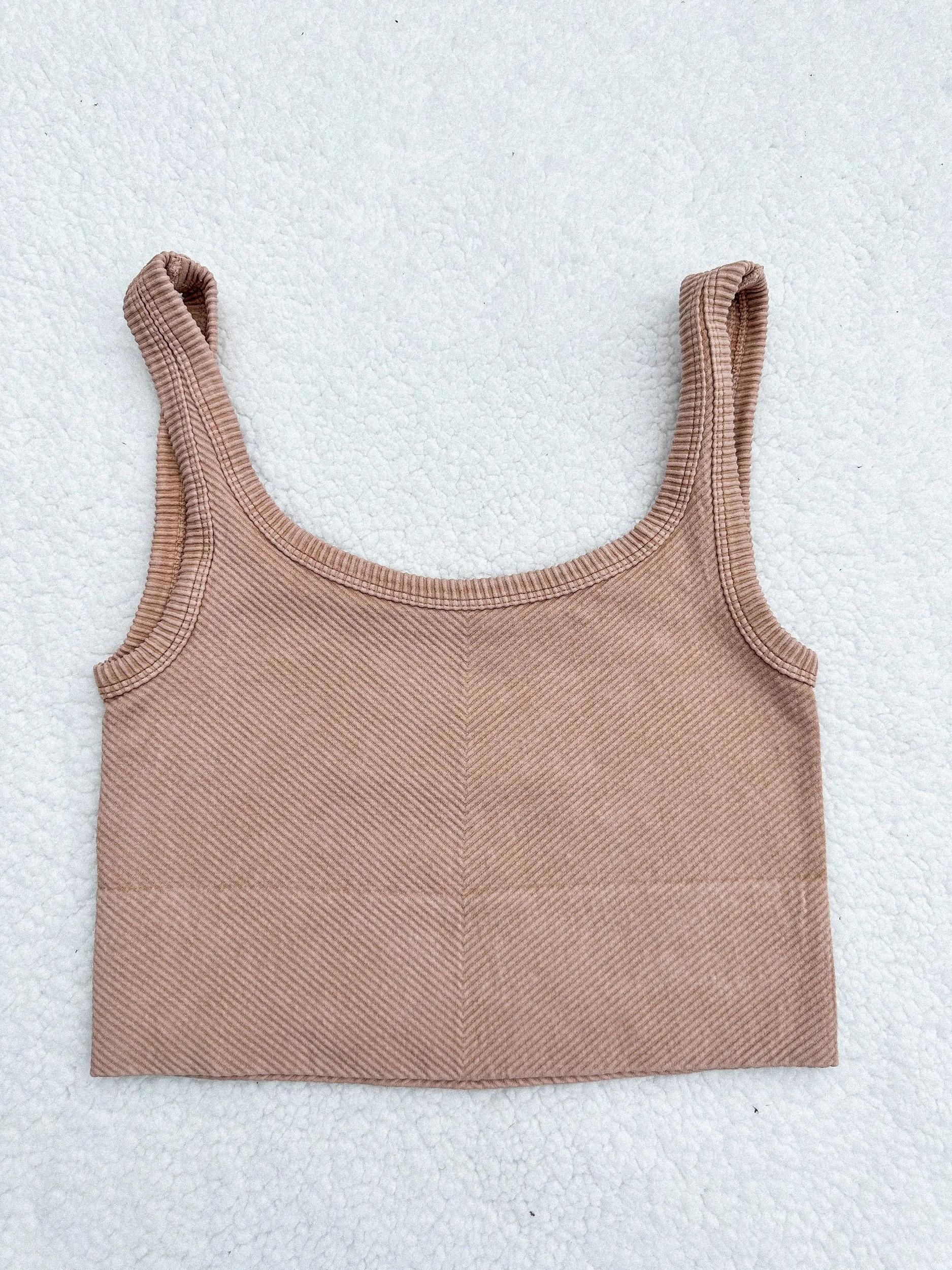 Viral Everyday Nikibiki Tanktop Product Image