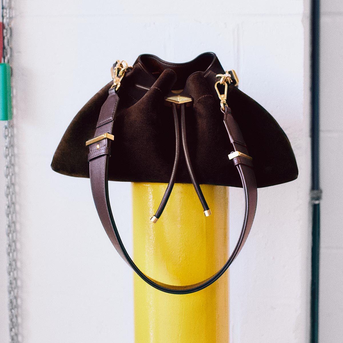 Cinch Medium Product Image