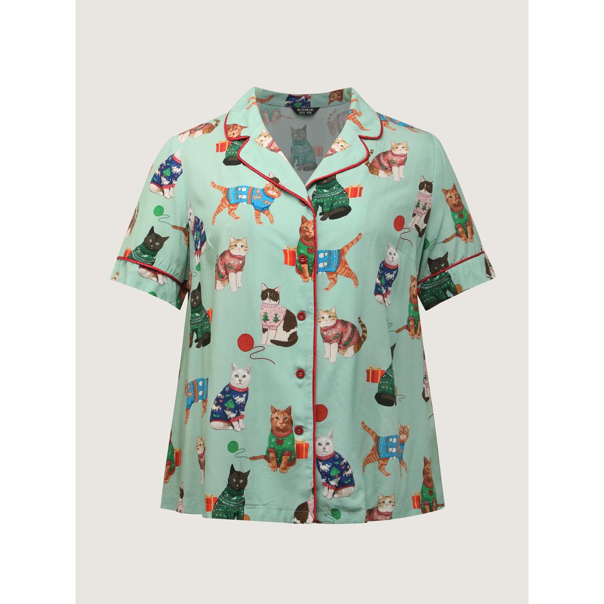 Plus Size Holiday Cats Print Color Contrast Loungewear Set Women Multicolor Christmas Short sleeve Shirt collar Playful Loungewear Sets BloomChic 28/5X Product Image