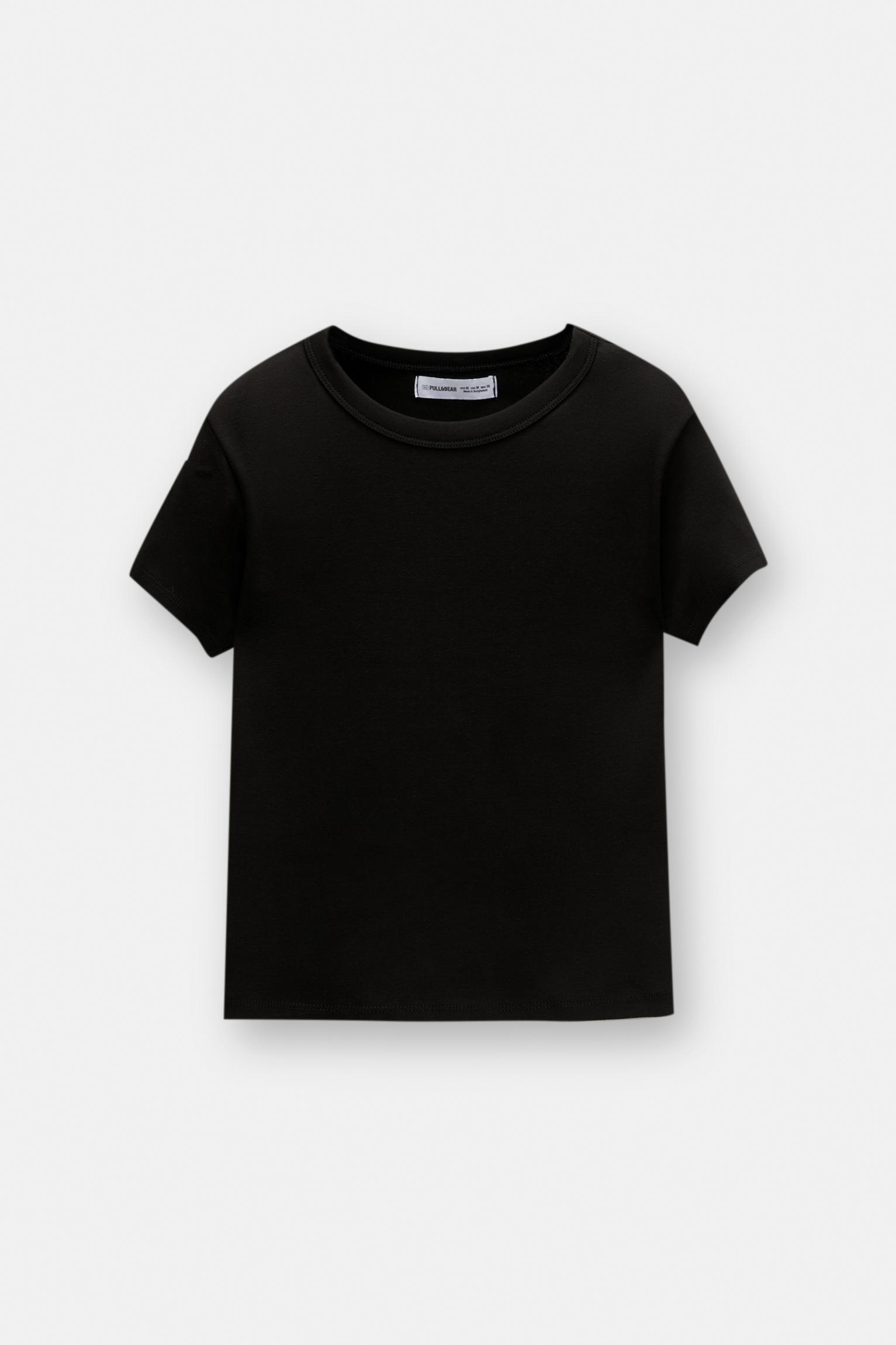 Basic fitted T-shirt Product Image