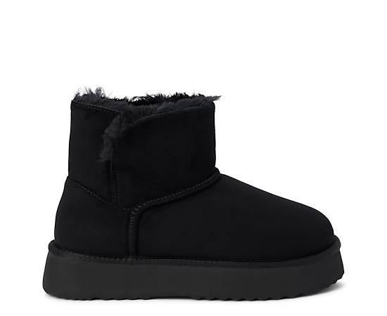 Beach Womens Yukon Shearling Boot Faux Furr Product Image