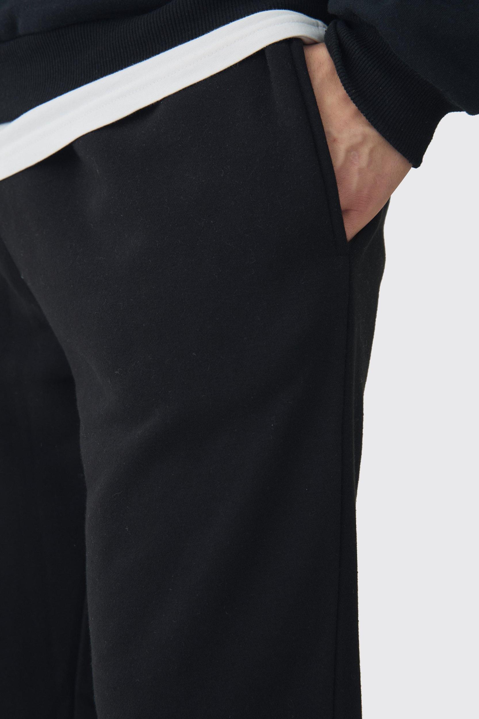 Tall Relaxed Fit Sweatpants In Black | boohooMAN USA Product Image