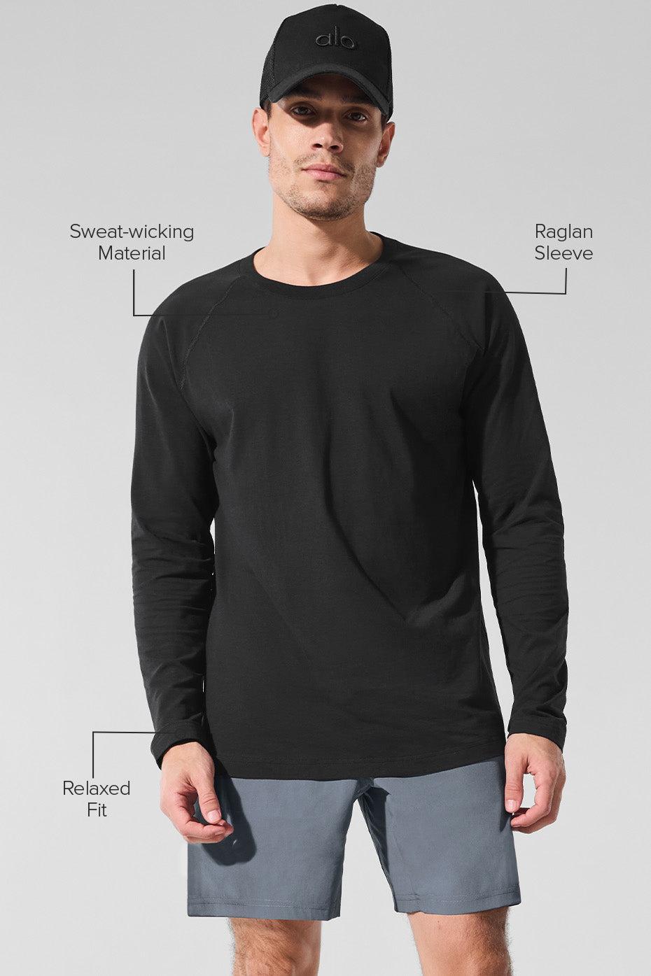 Alo Vapor Crewneck Long Sleeve - Black Product Image