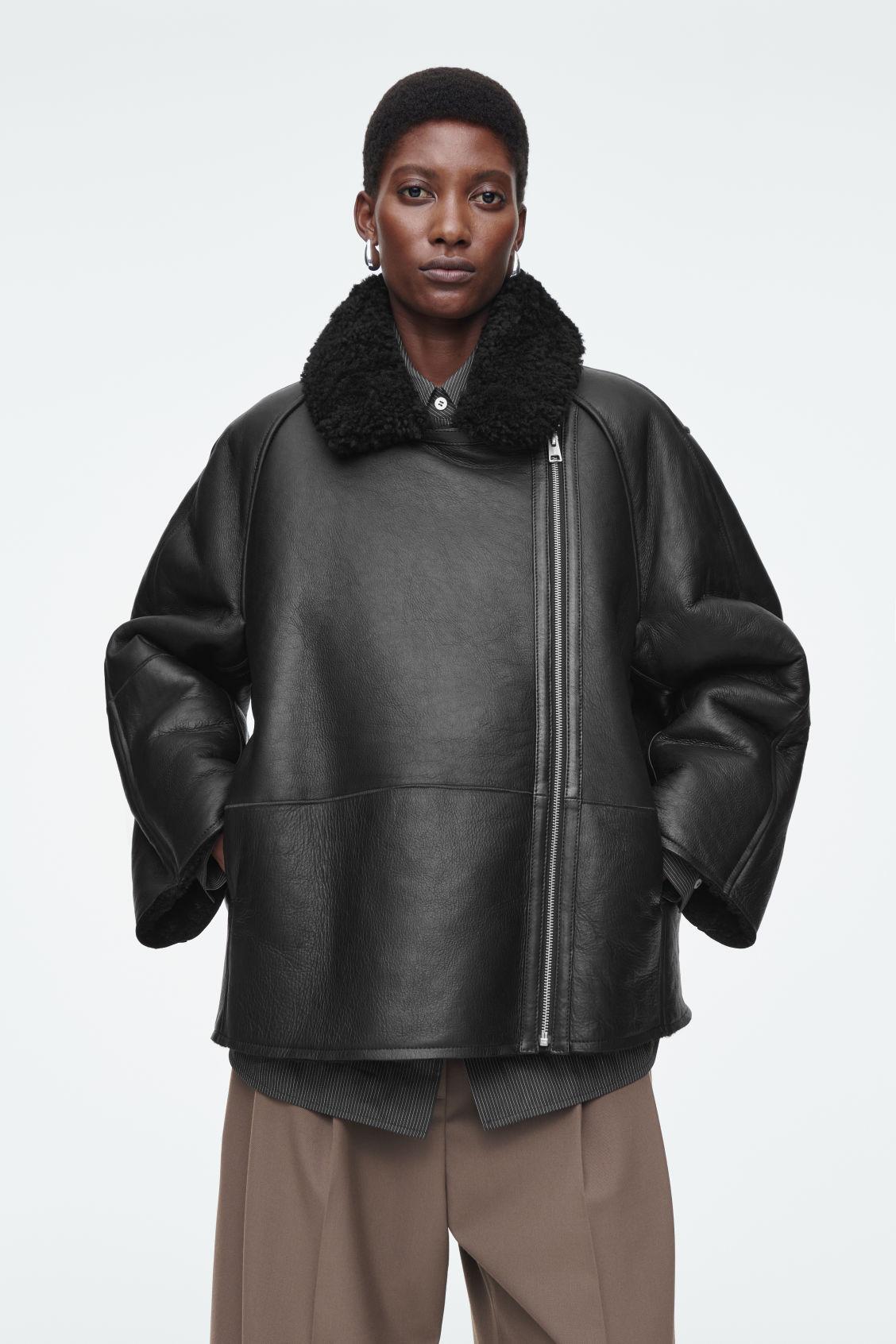 OVERSIZED SHEARLING AVIATOR JACKET Product Image