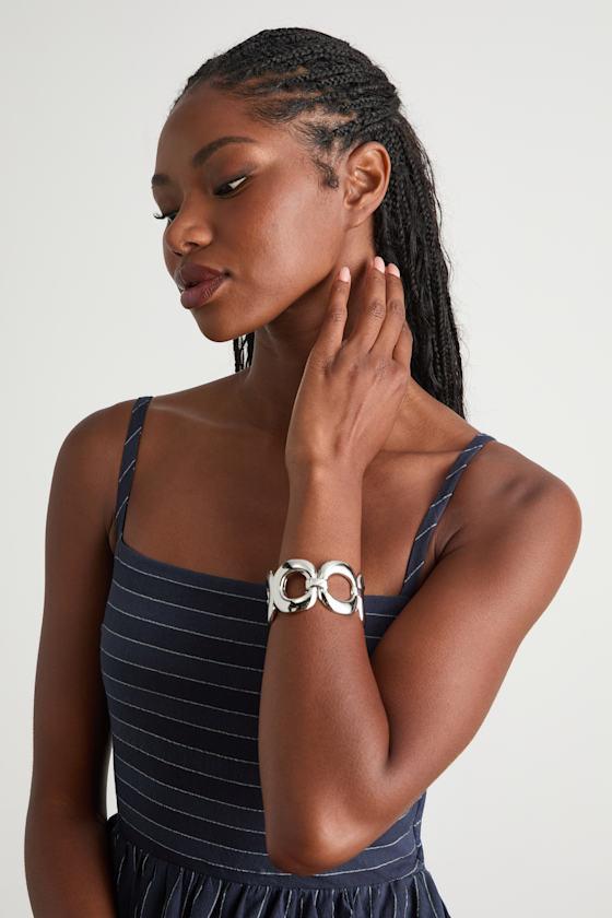 Thalyn Silver Chain Link Cuff Bracelet Product Image