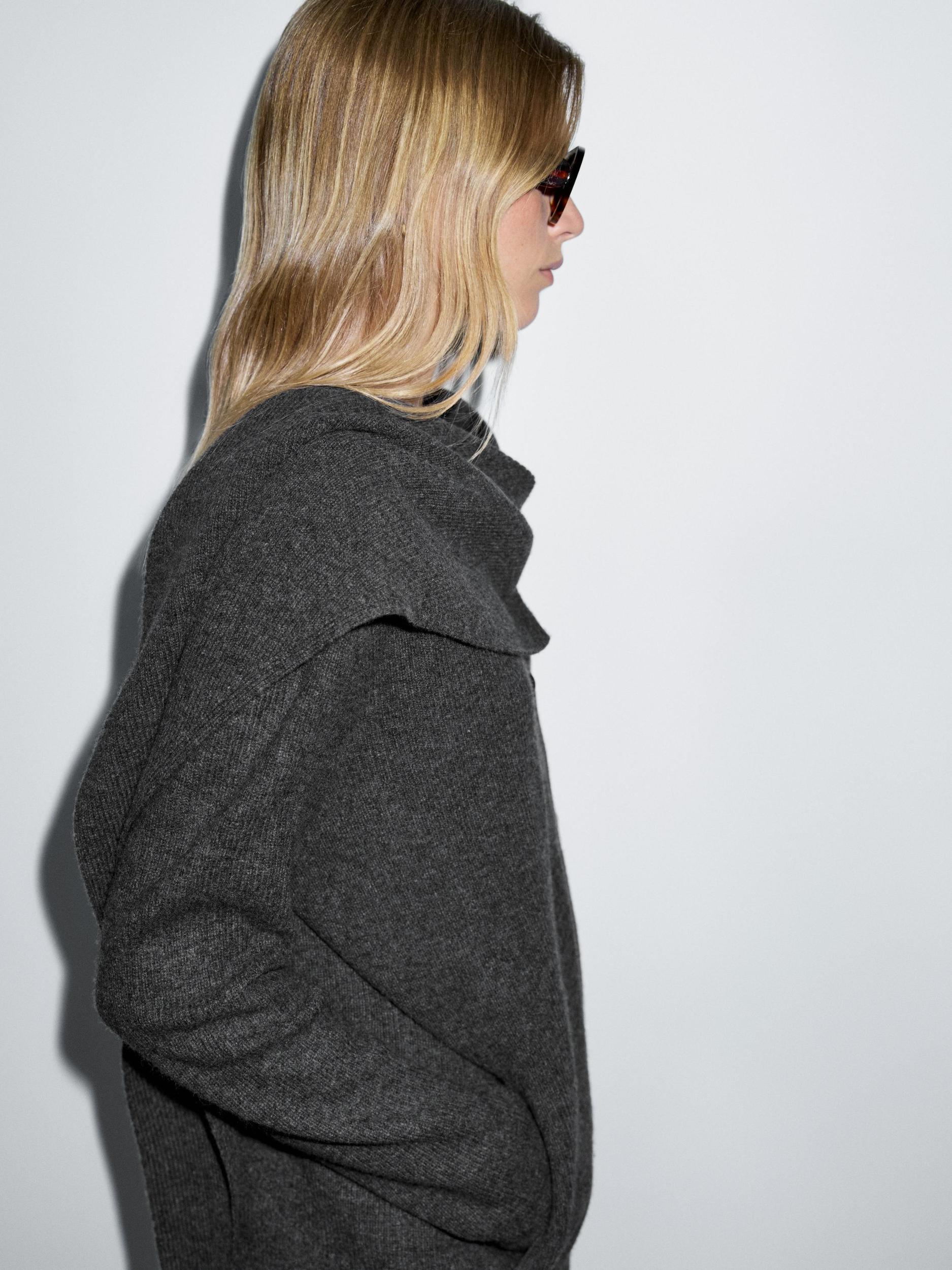 100% wool cardigan with scarf detail Product Image