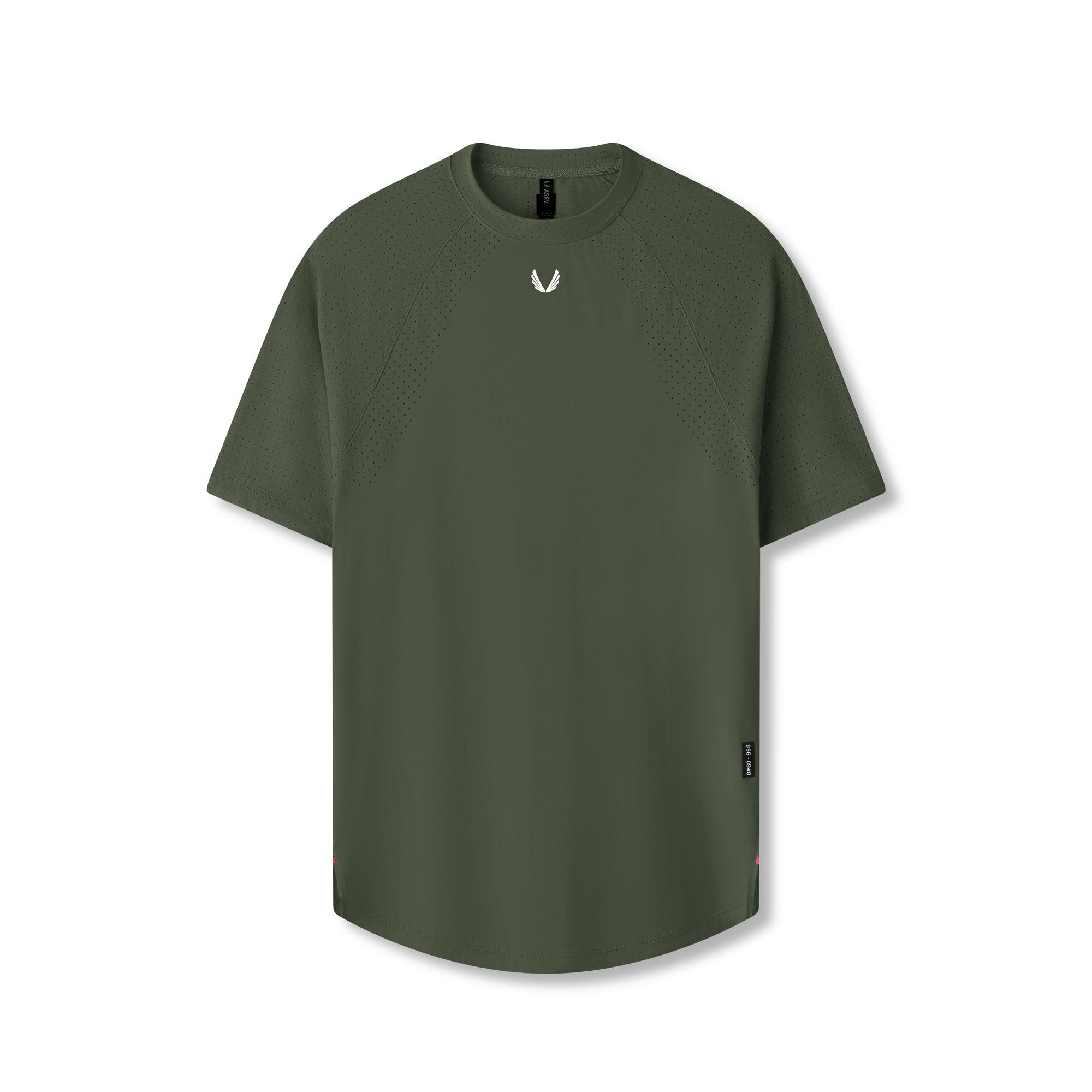 0660. AeroSilver® Established Tee - Space Grey Male Product Image