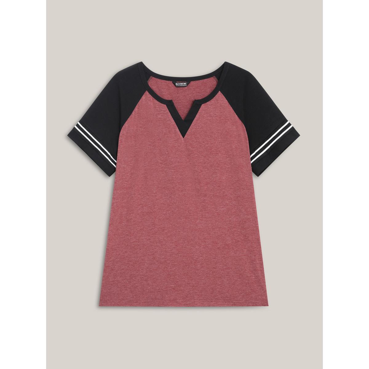 Plus Size Color Contrast Split Neck Everyday T-Shirt Scarlet Women Casual Contrast Notched collar Everyday-Casual T-shirts BloomChic 14-16/1X Product Image