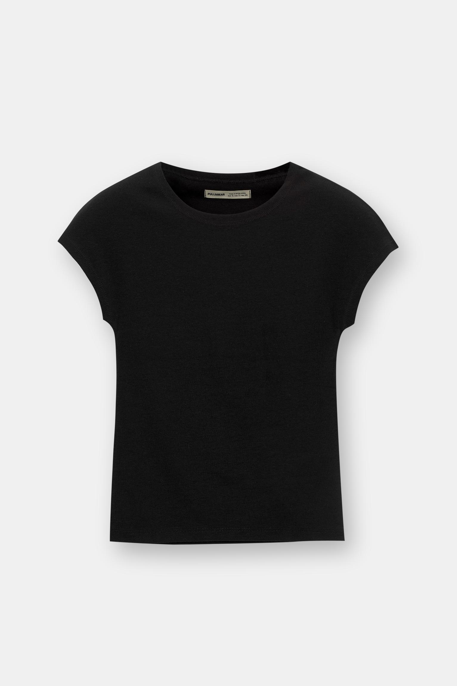 Fitted T-shirt with whole sleeves Product Image