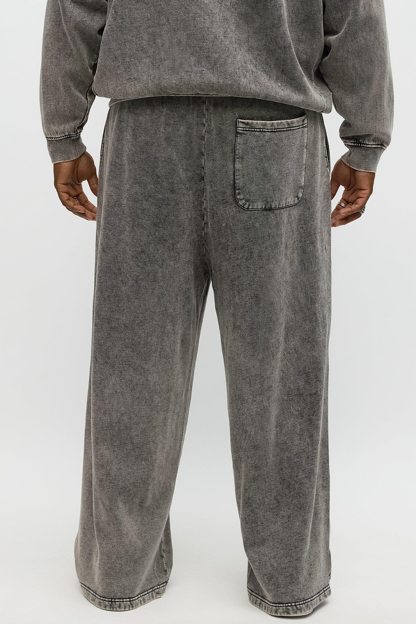 Can't Fade Me Sweatpant - Grey Male Product Image
