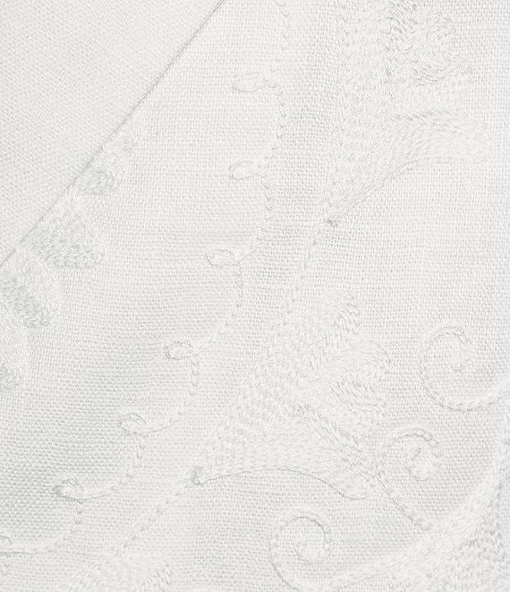 Le' AL.X Embroidered Linen Notch Lapel Long Sleeve Button Front Cropped Coordinating Blazer Product Image