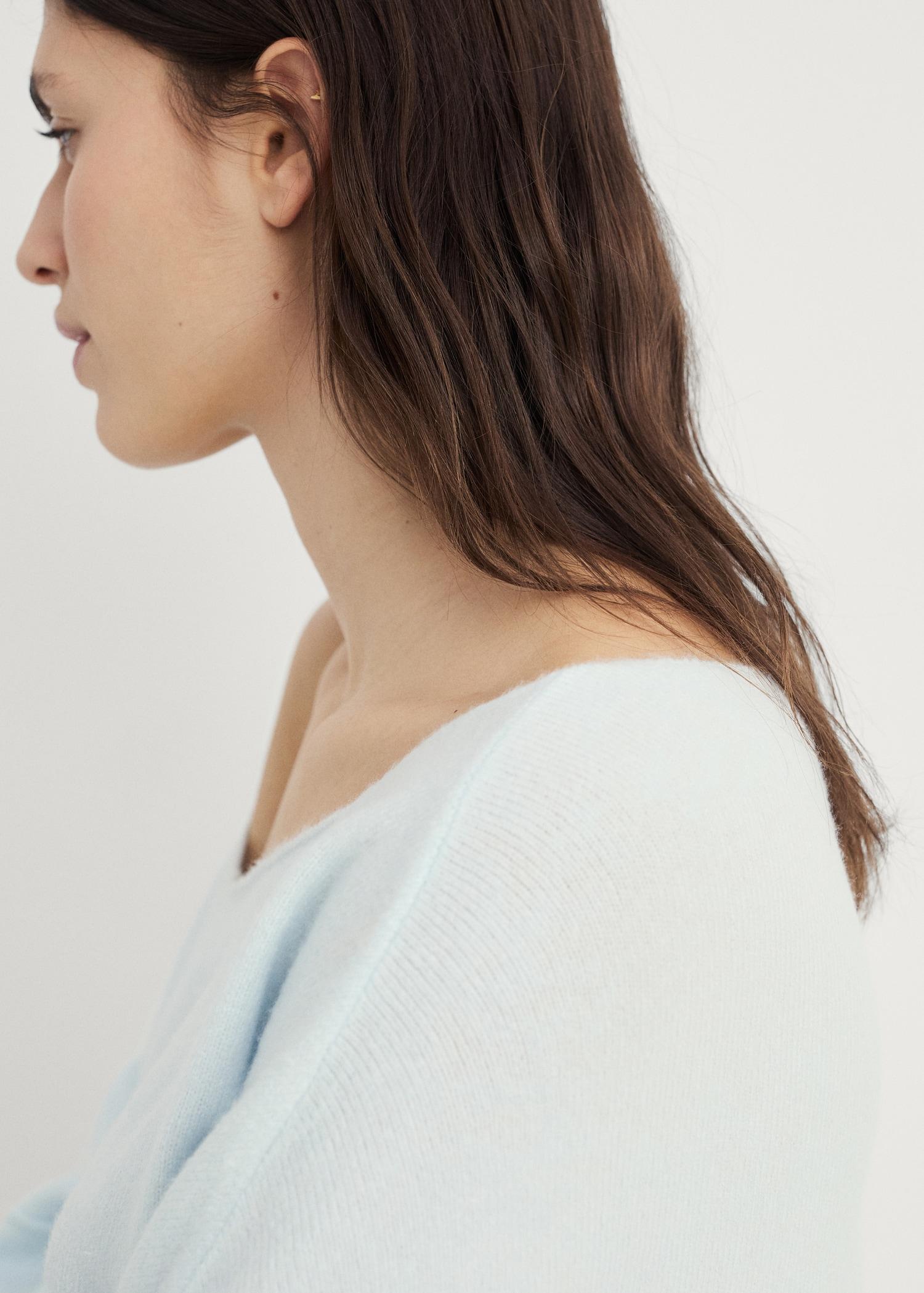 Oversize knit sweater - Women | MANGO USA Product Image