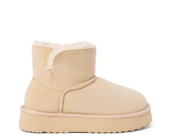 Beach Womens Yukon Shearling Boot Faux Furr Product Image