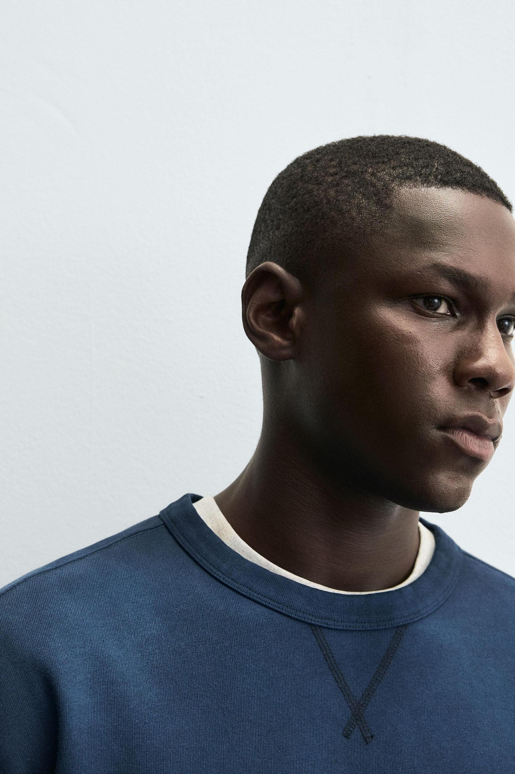 WASHED CREWNECK SWEATSHIRT Product Image