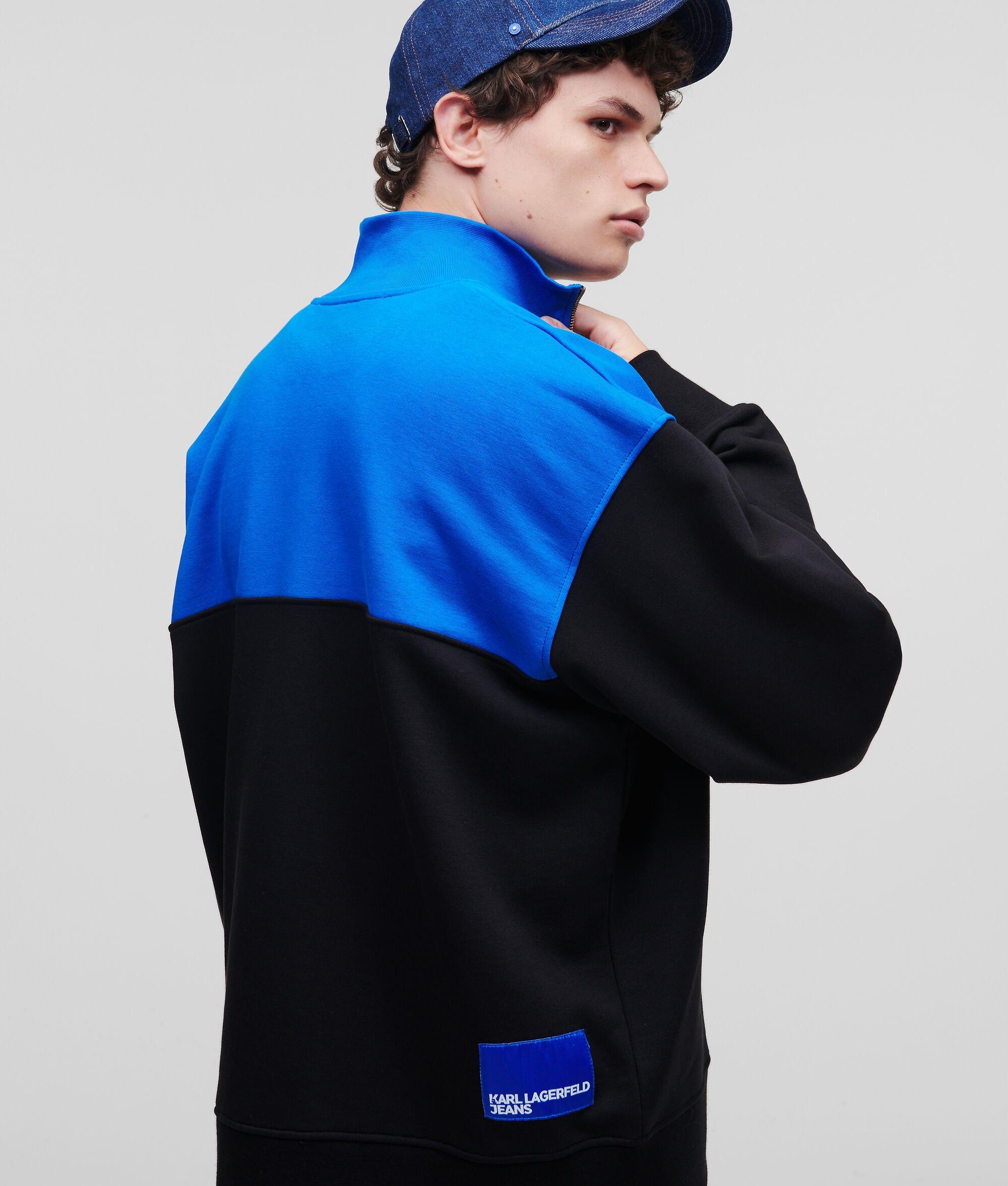 HALF-ZIP SWEATSHIRT Product Image