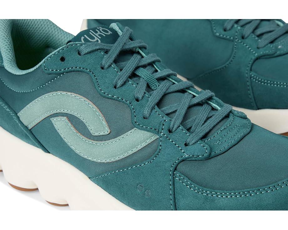 Jetsetter Sneakers Product Image