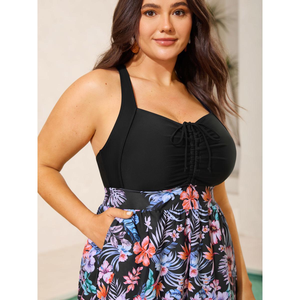 Plus Size Tropical Print Drawstring Pockets Swim Romper Women's Swimwear Black Beach Drawstring Curve Bathing Suits High stretch One Pieces BloomChic 18-20/2X Product Image