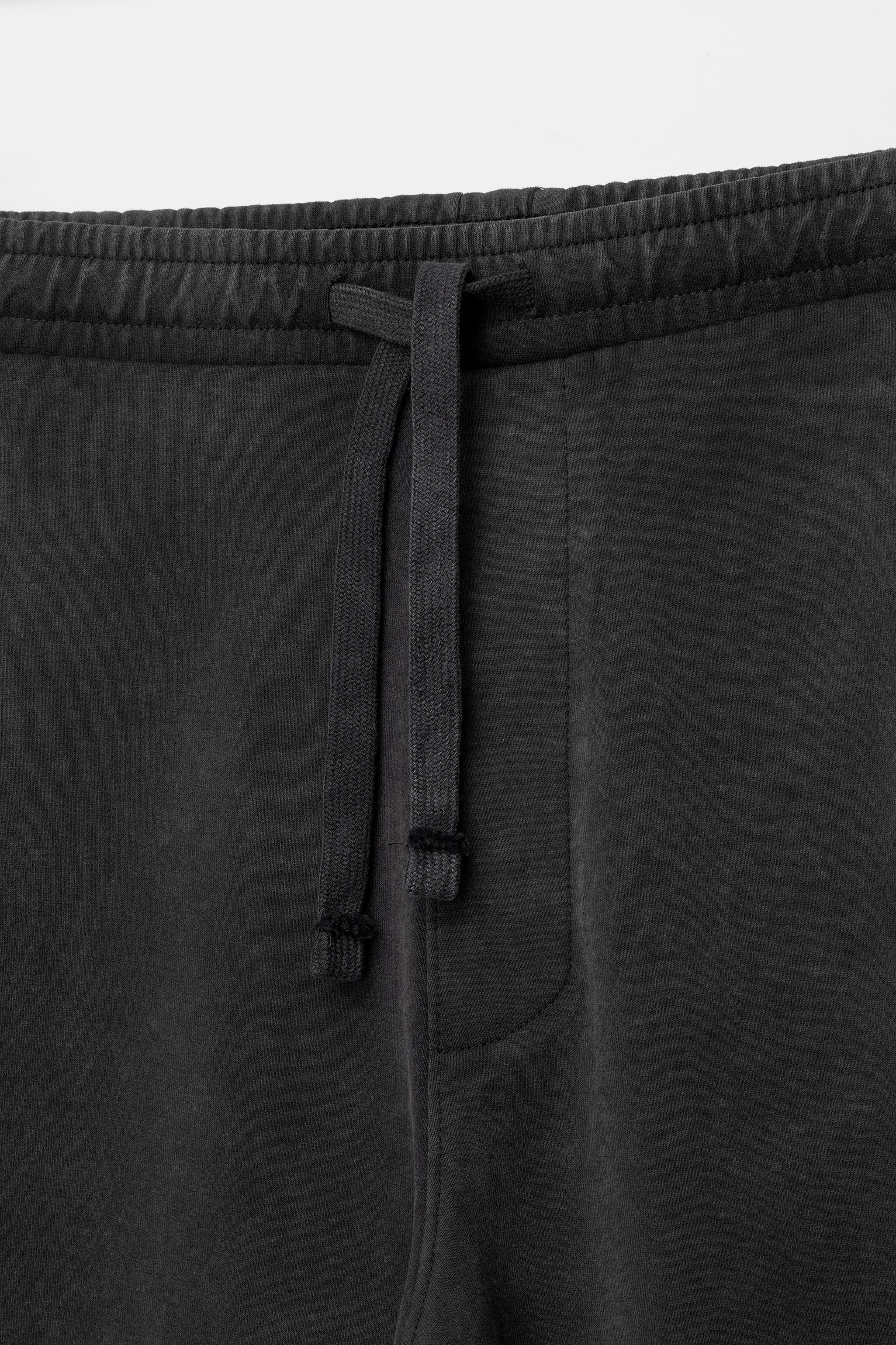 Super baggy Bermuda short sweatpants Product Image