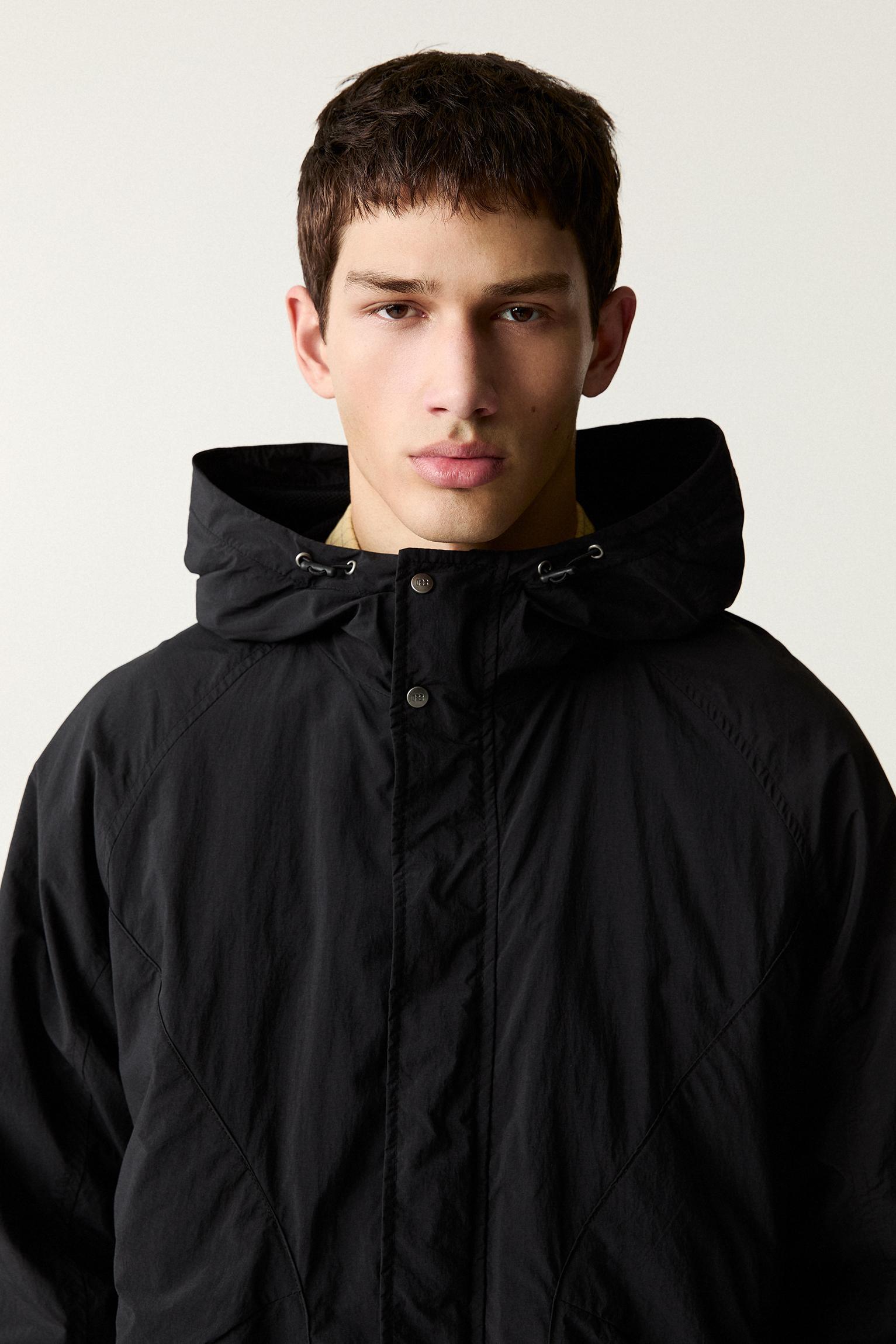 Raincoat with a hood Product Image