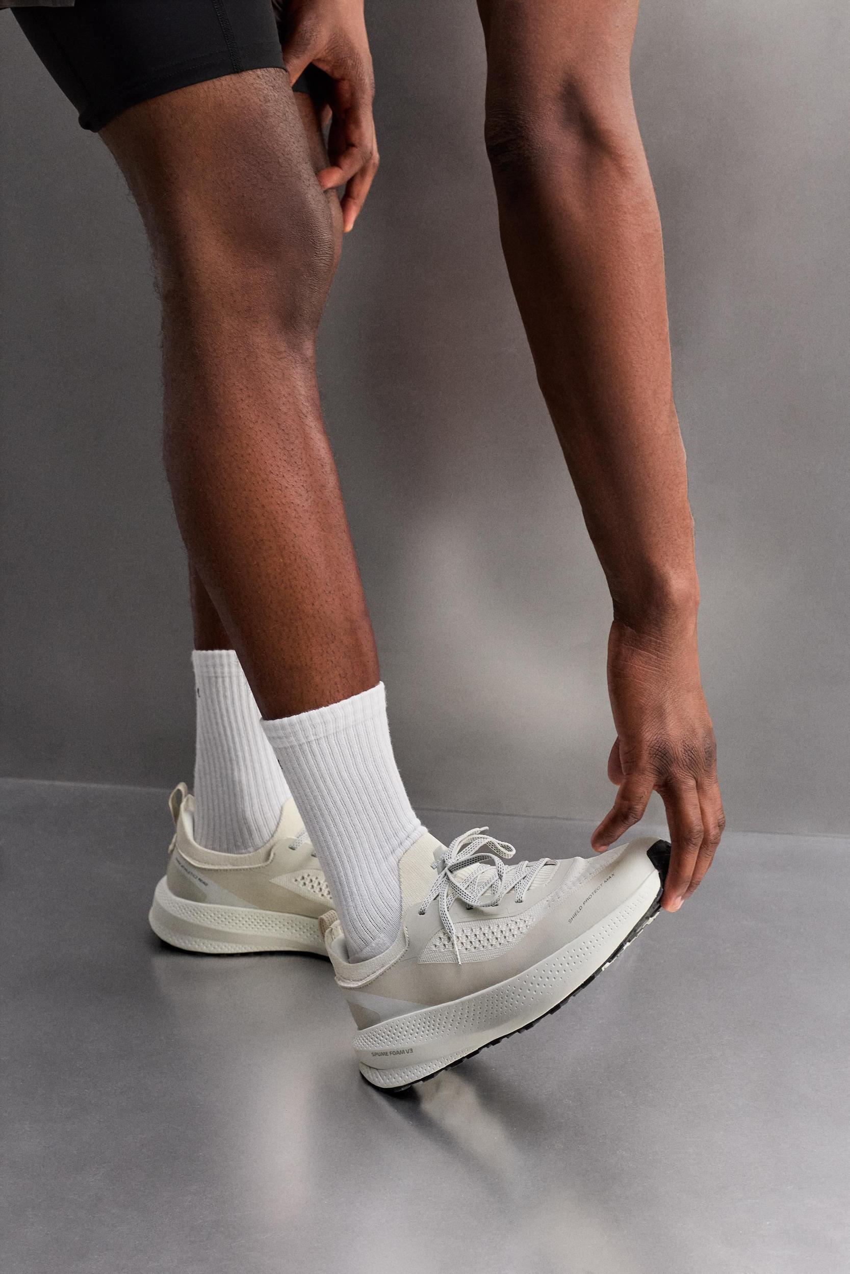 RUNNING SNEAKERS Product Image