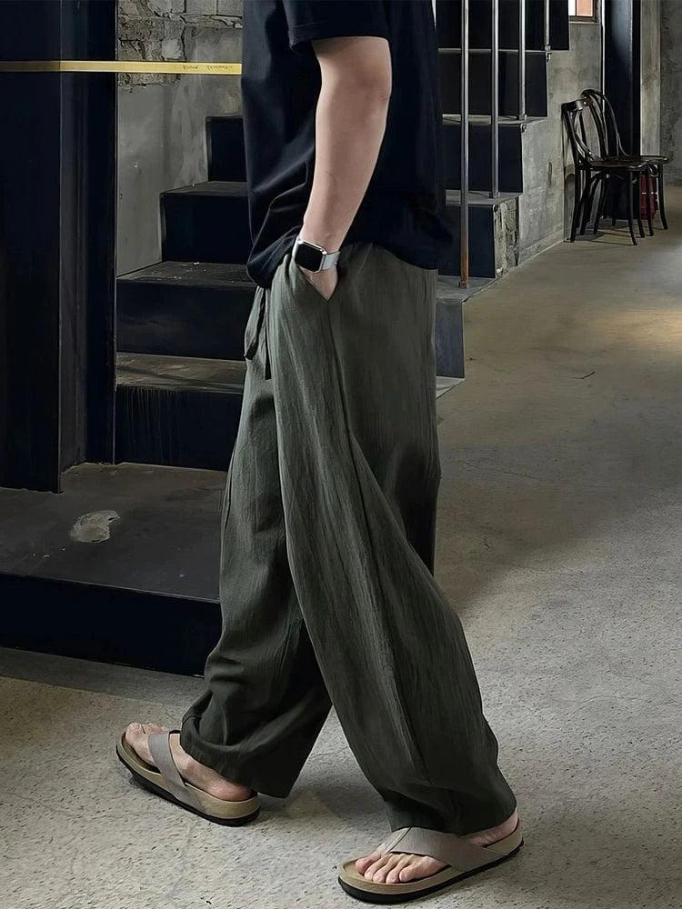 RT No. 18505 PLEATED WIDE STRAIGHT PANTS Product Image