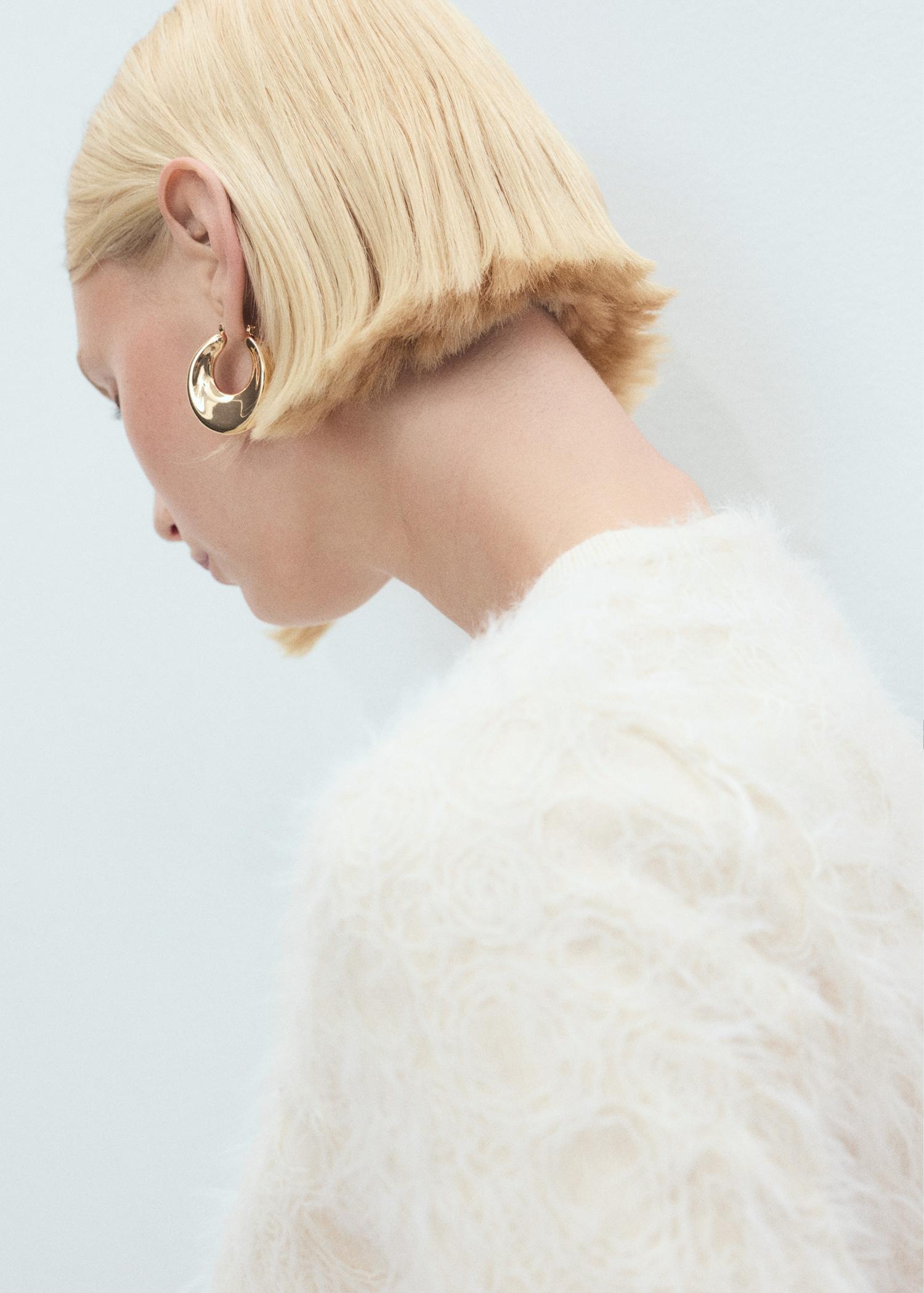 Knitted cropped cardigan - Women | MANGO USA Product Image