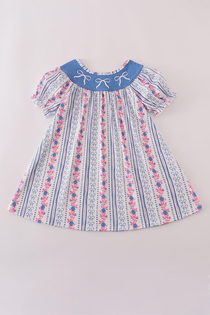 Blue bow embroidery dress Product Image