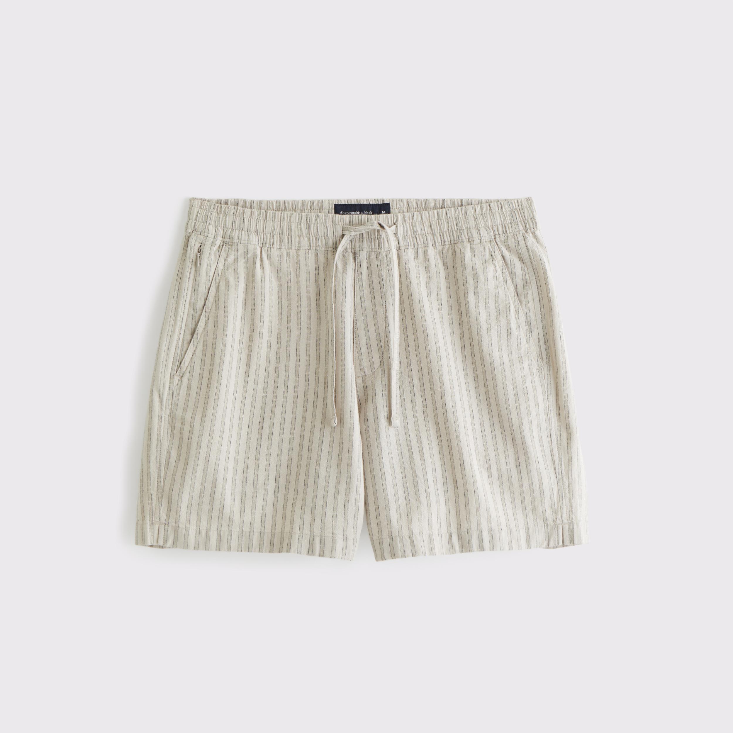 Textured Pull-On Short Product Image