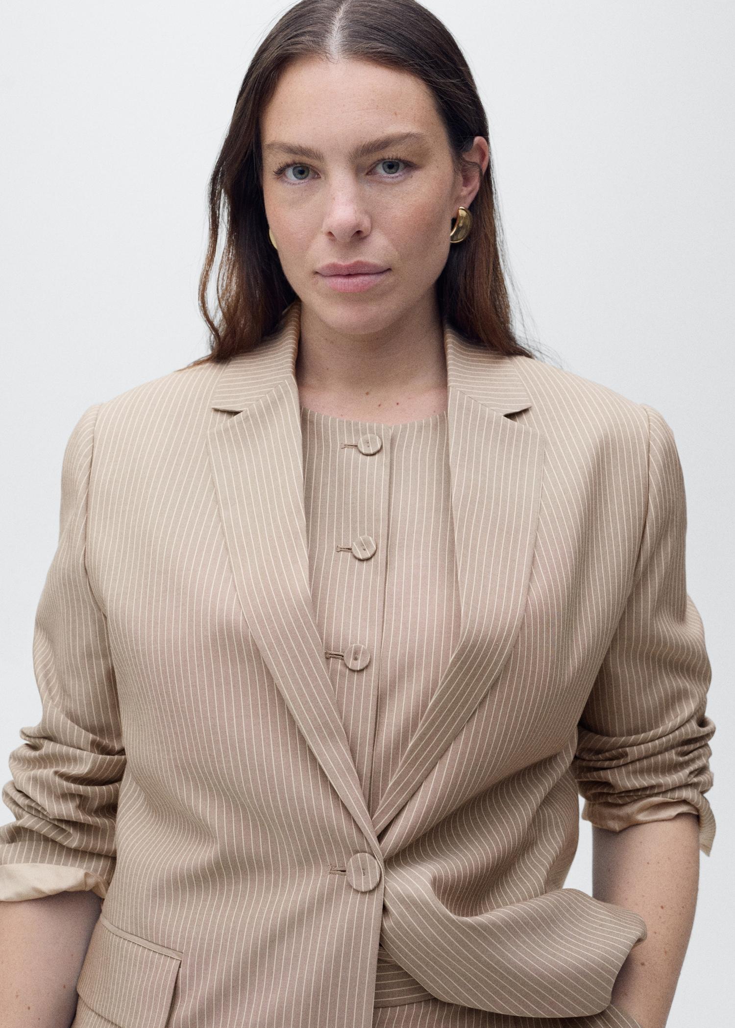 Lyocell suit jacket - Women | MANGO USA Product Image