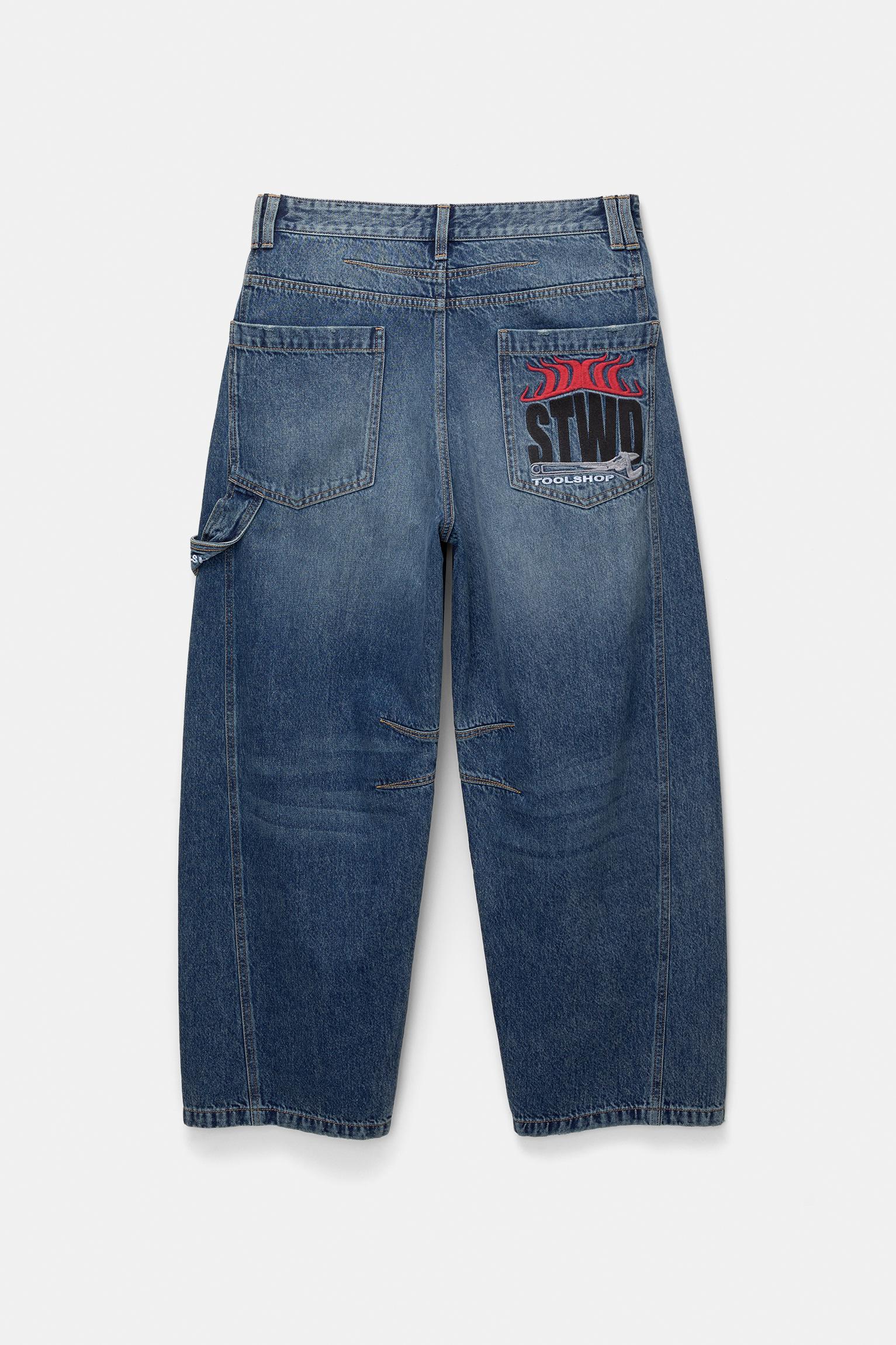 Balloon fit jeans with embroidered pocket Product Image