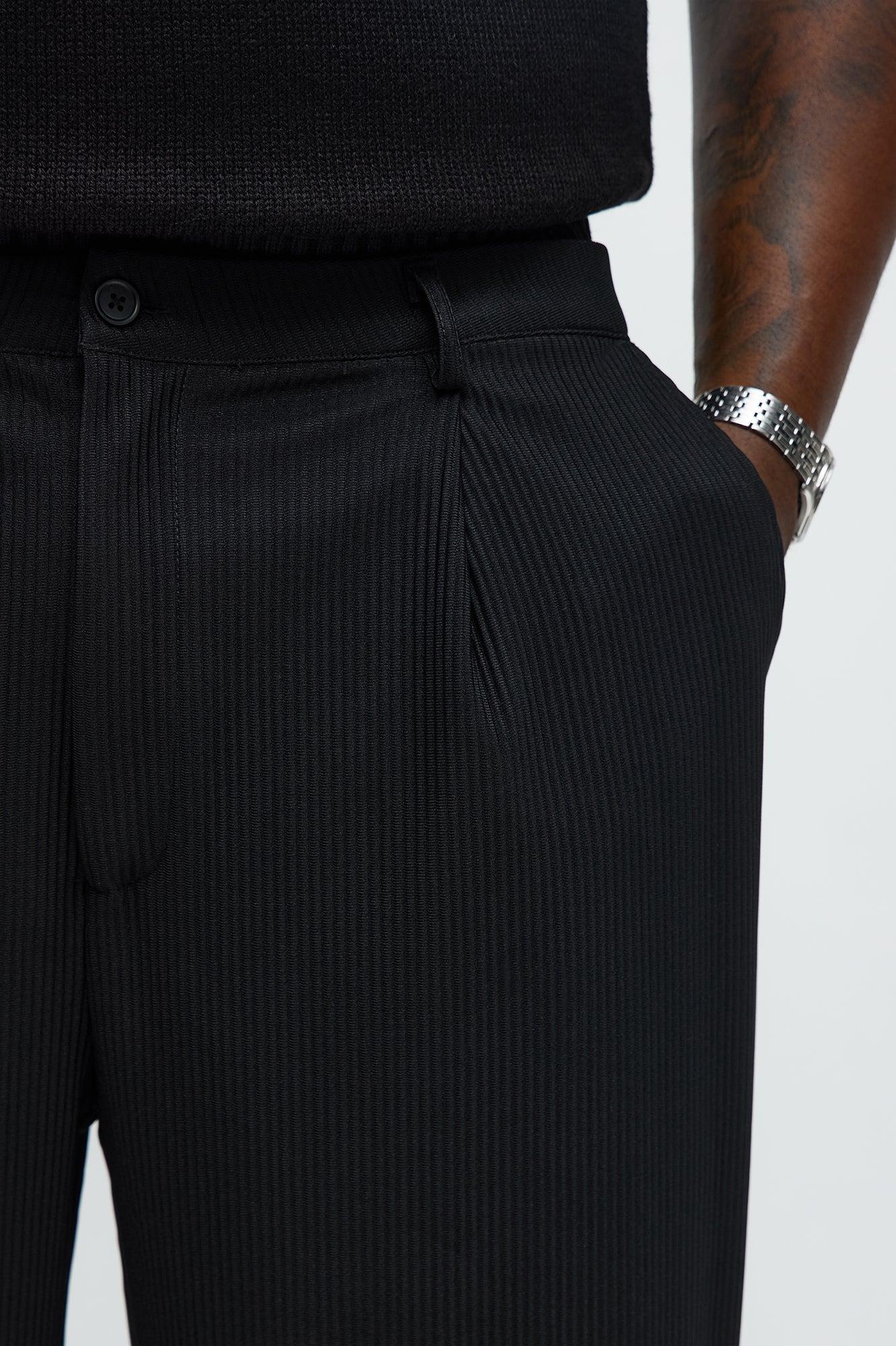 Show Up Straight Pleated Trousers - Black Male Product Image