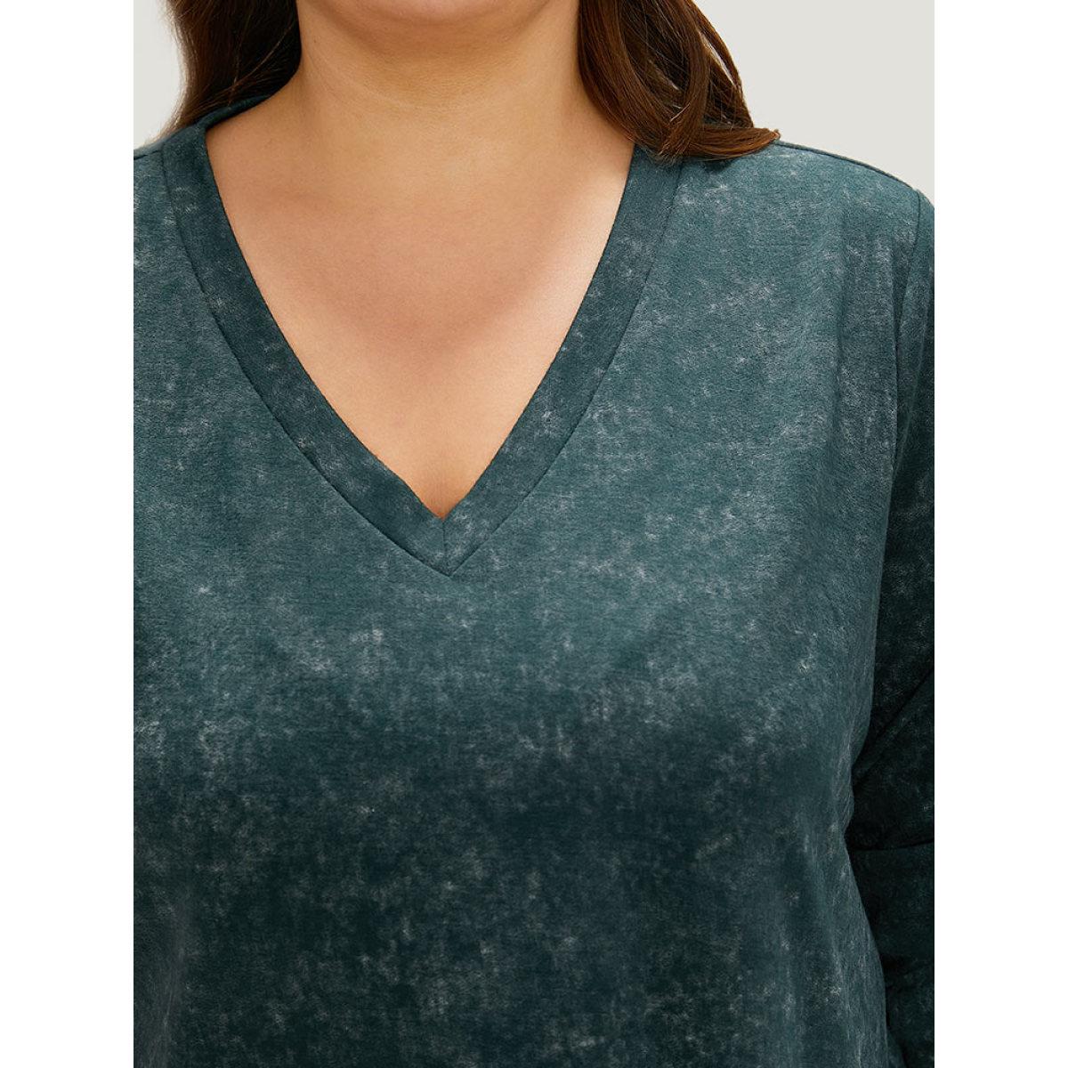 Plus Size Solid Vintage V Neck Sweatshirt Women Cyan Casual Plain V-neck Dailywear Sweatshirts BloomChic 12/L Product Image