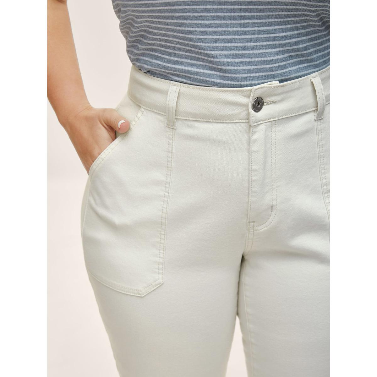 Plus Size Cotton Cropped Straight-Leg Mid-Rise Jeans Women Originalwhite Medium stretch Slanted pocket Jeans BloomChic 24/3X Product Image