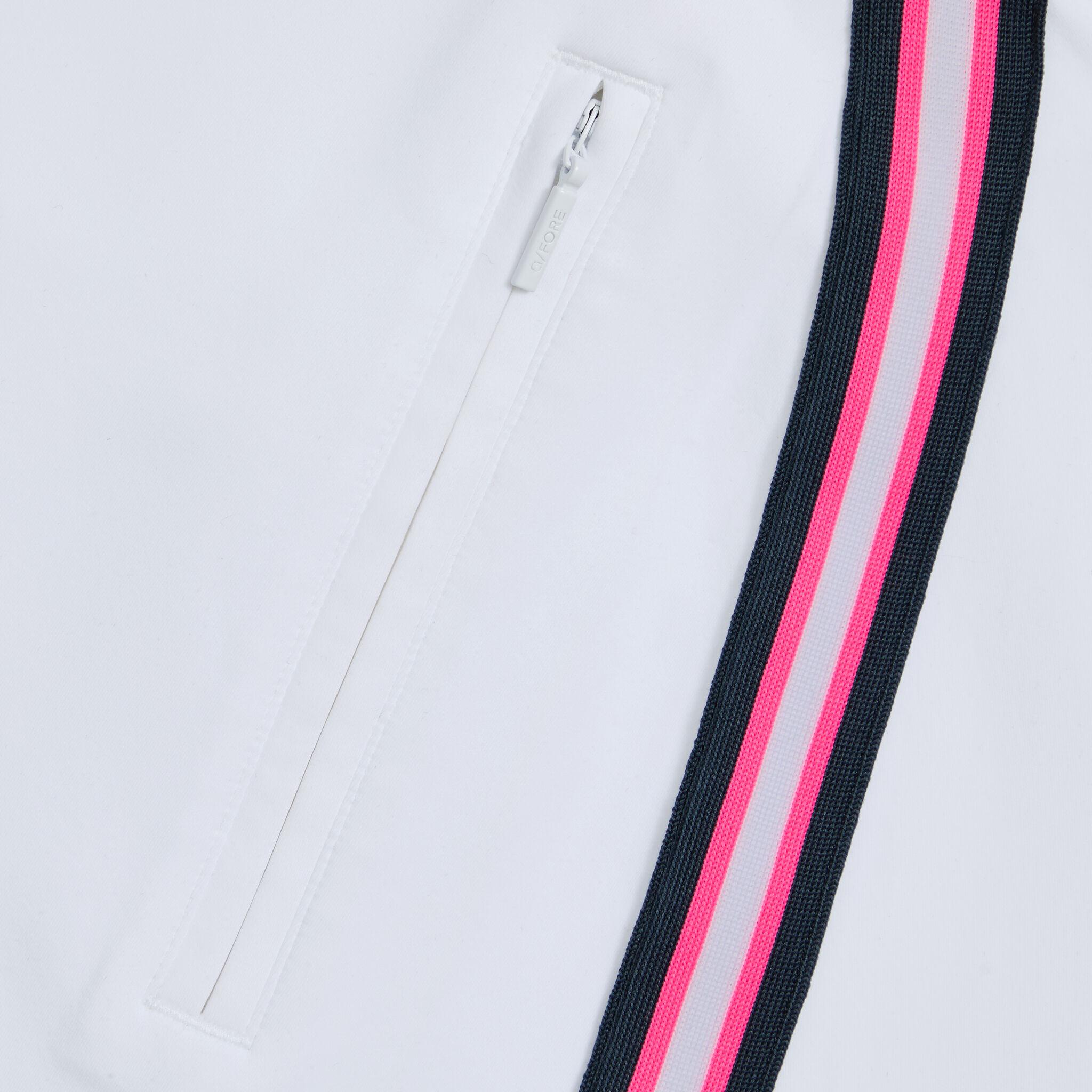SIDE STRIPE STRETCH SCUBA SKORT Product Image