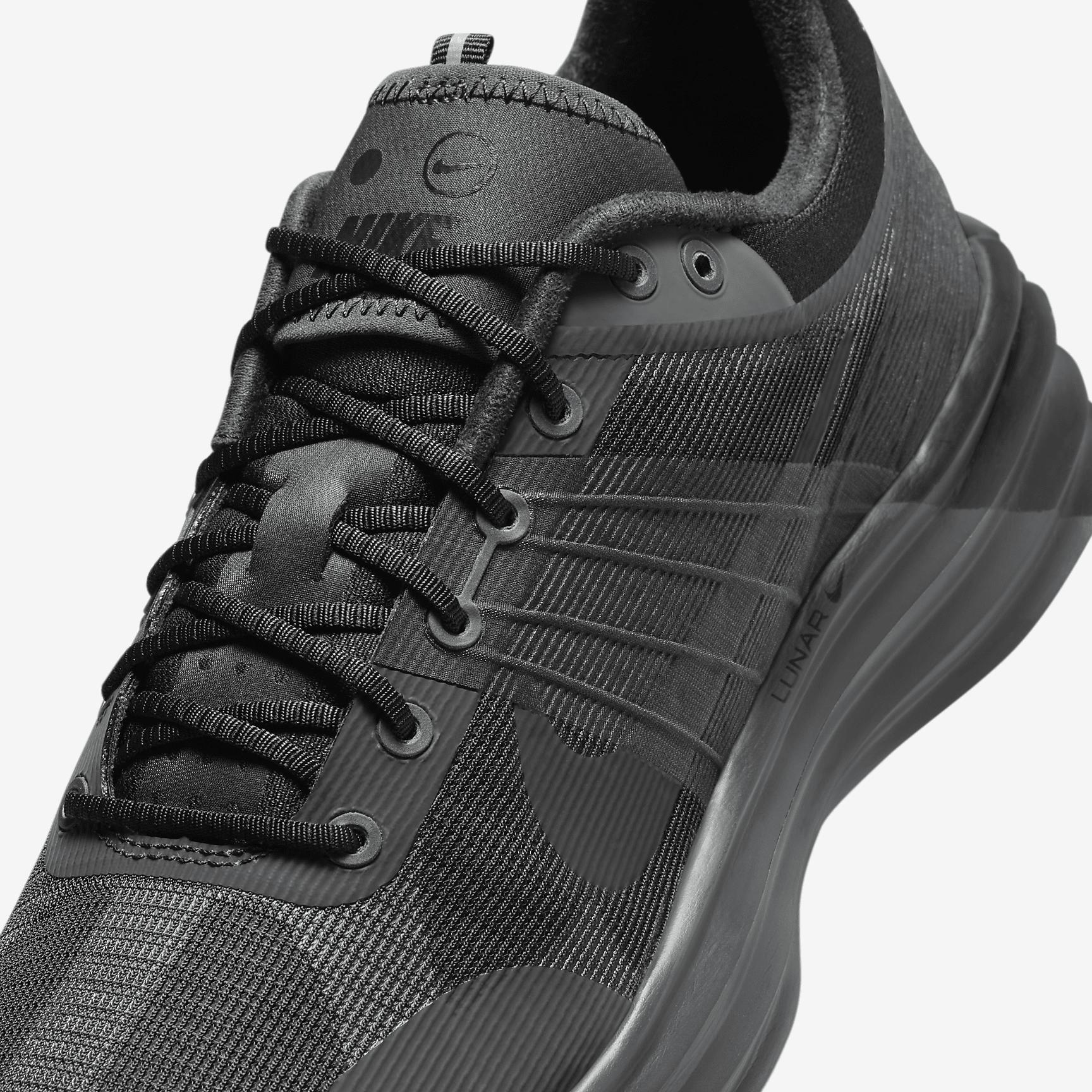 Nike Lunar Roam Men's Shoes Product Image