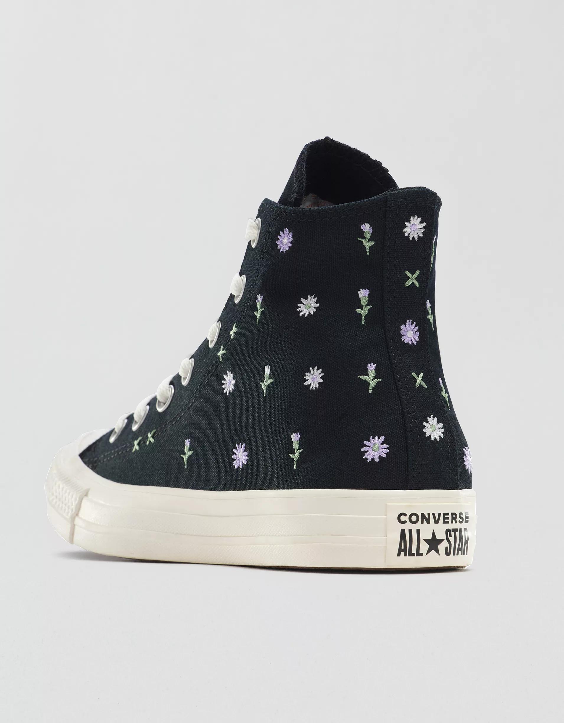 Converse Chuck Taylor All Star Embroidered Lift Sneaker Product Image