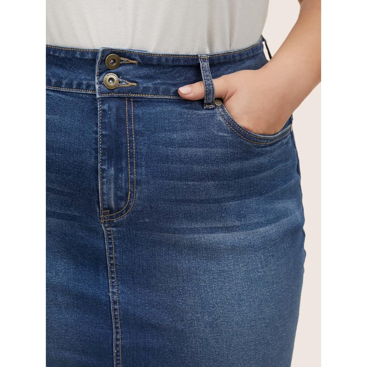 Plus Size Dark Wash Split Back Bodycon Denim Skirt Women Blue Everyday Non Plain High stretch Dark Wash 12/L Slanted pocket Elegant Denim Skirts BloomChic Product Image
