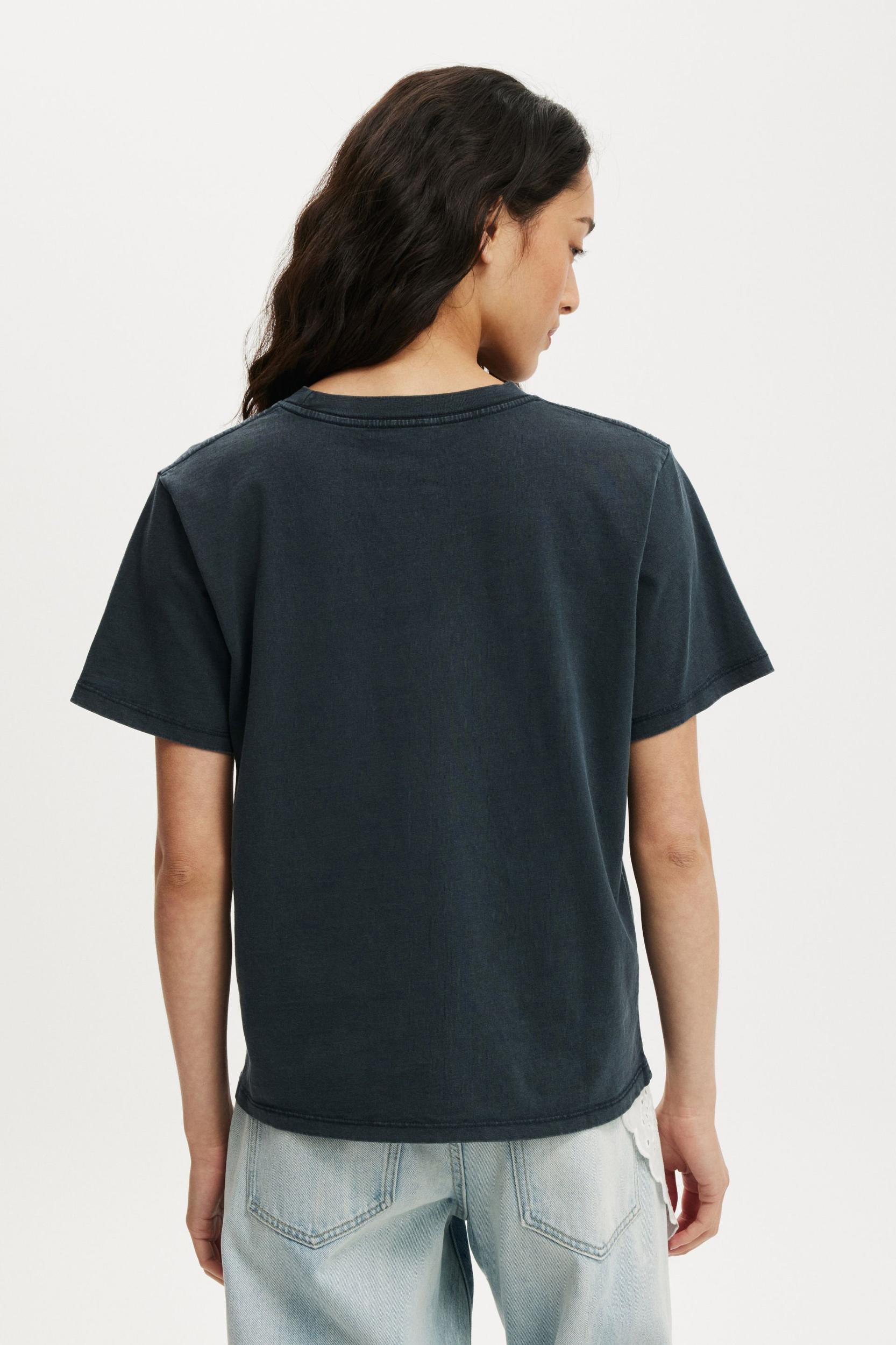 Easy Tee Product Image
