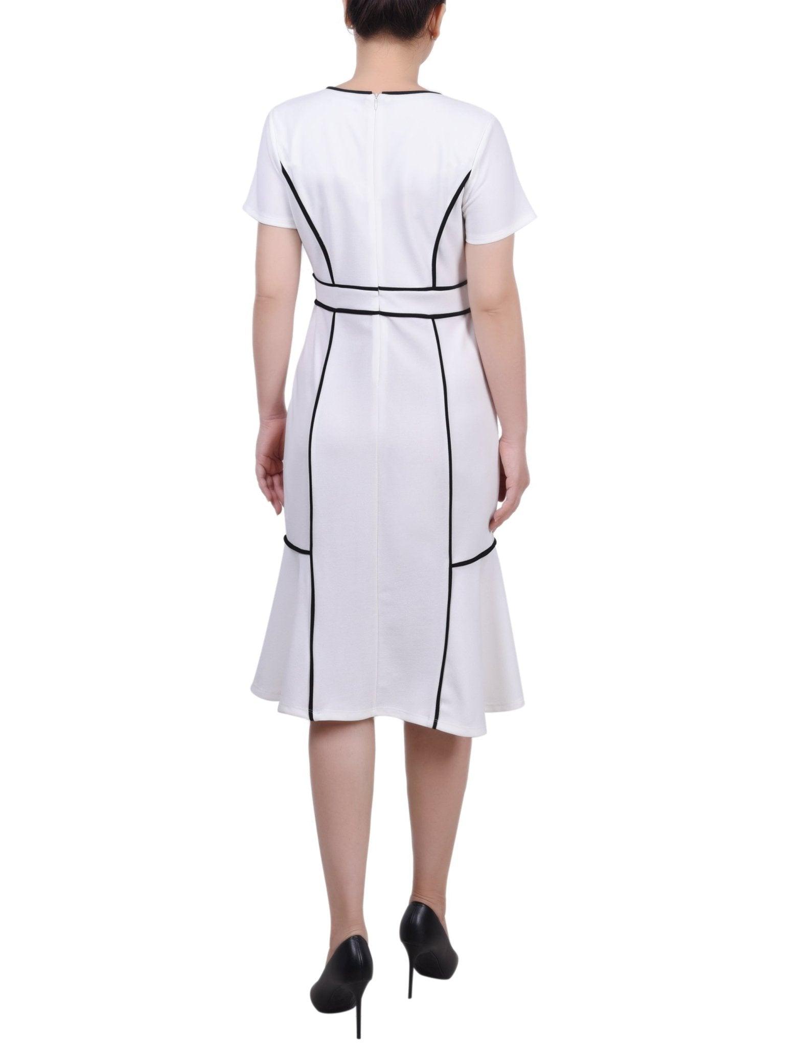 White Black Short Sleeve Piped Detail Dress Product Image