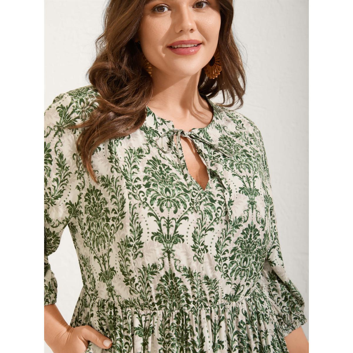 Plus Size Damask Print Tie Knot Puff Sleeve Dress Greenbean Women Resort Tie knot V-neck Elbow-length sleeve Curvy BloomChic 30/6X Product Image
