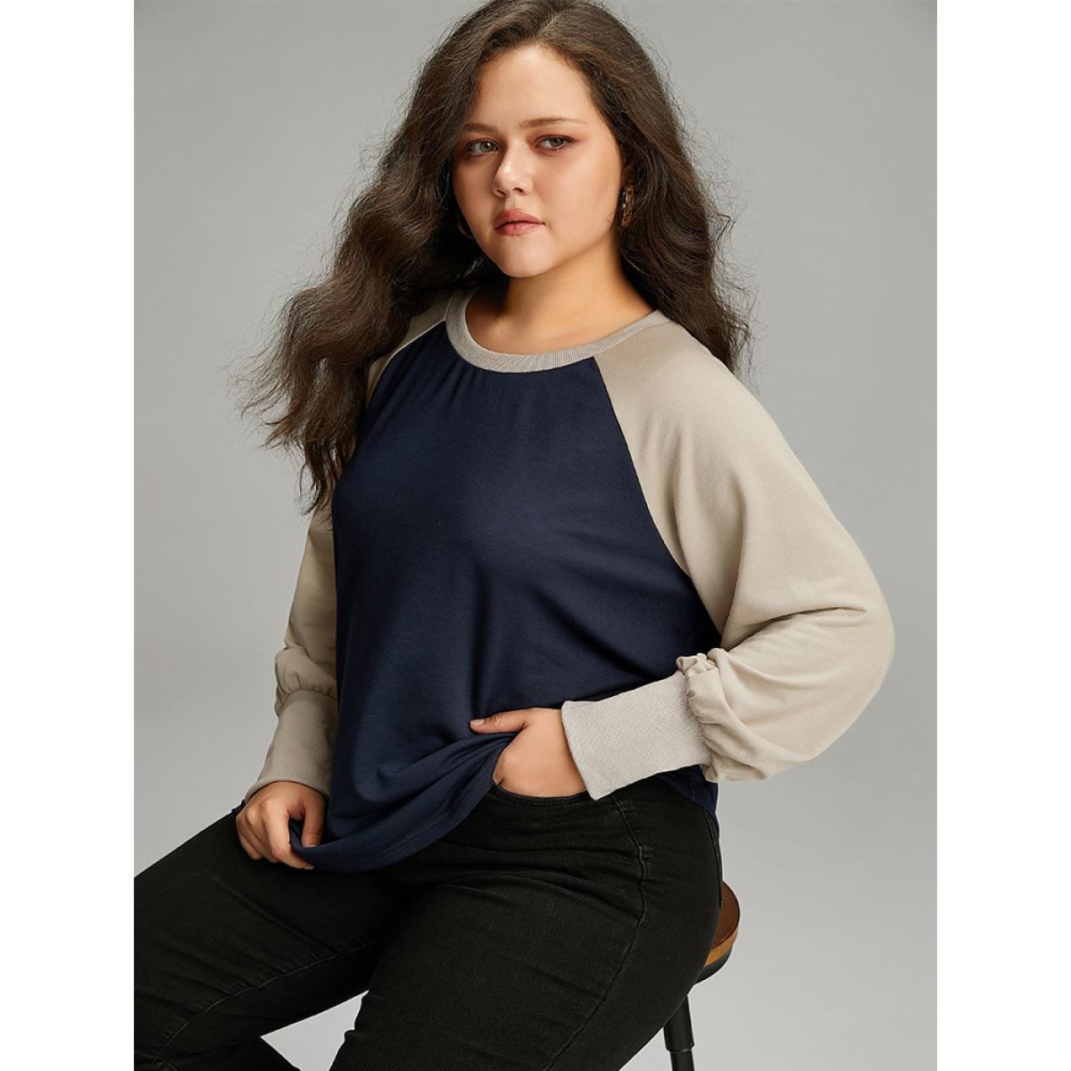 Plus Size Contrast Raglan Sleeve Elastic Cuffs Sweatshirt Women Navy Casual Contrast Round Neck Dailywear Sweatshirts BloomChic 22-24/3X Product Image