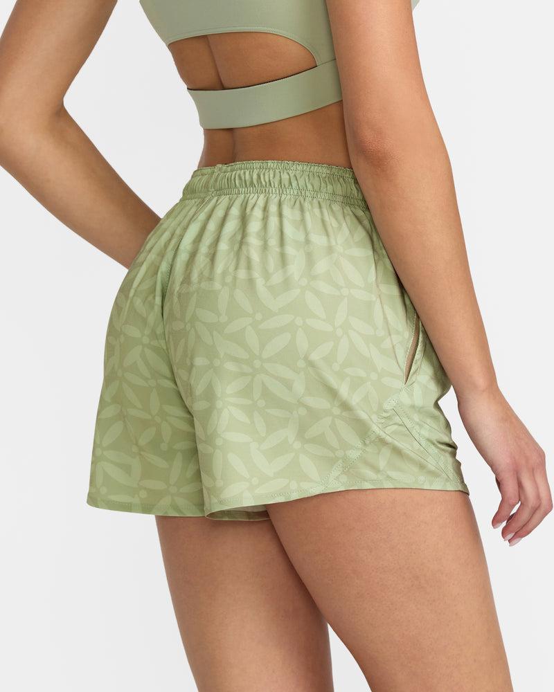 VA Essential Yogger 12" Short Product Image