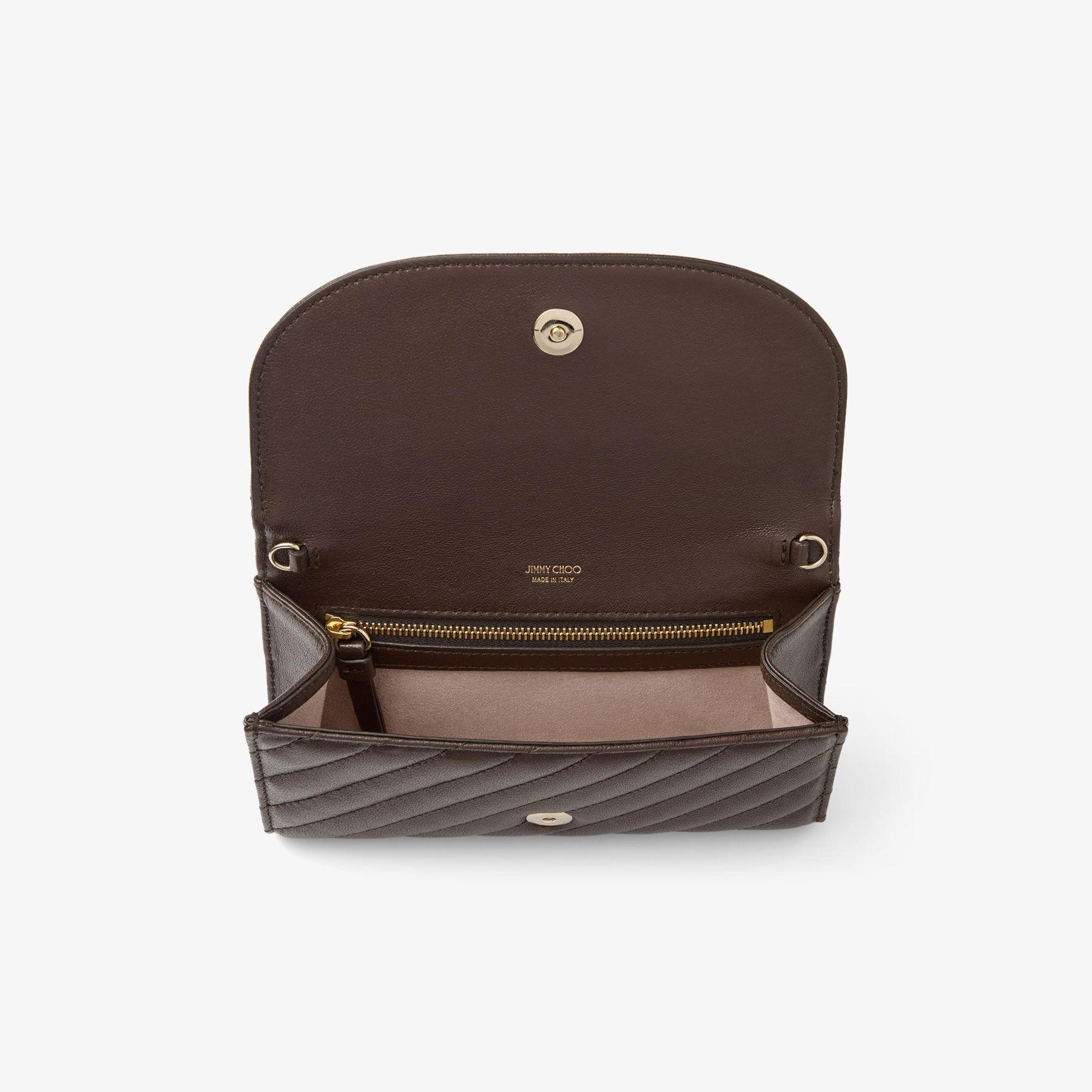 Curve Wallet With Chain Product Image