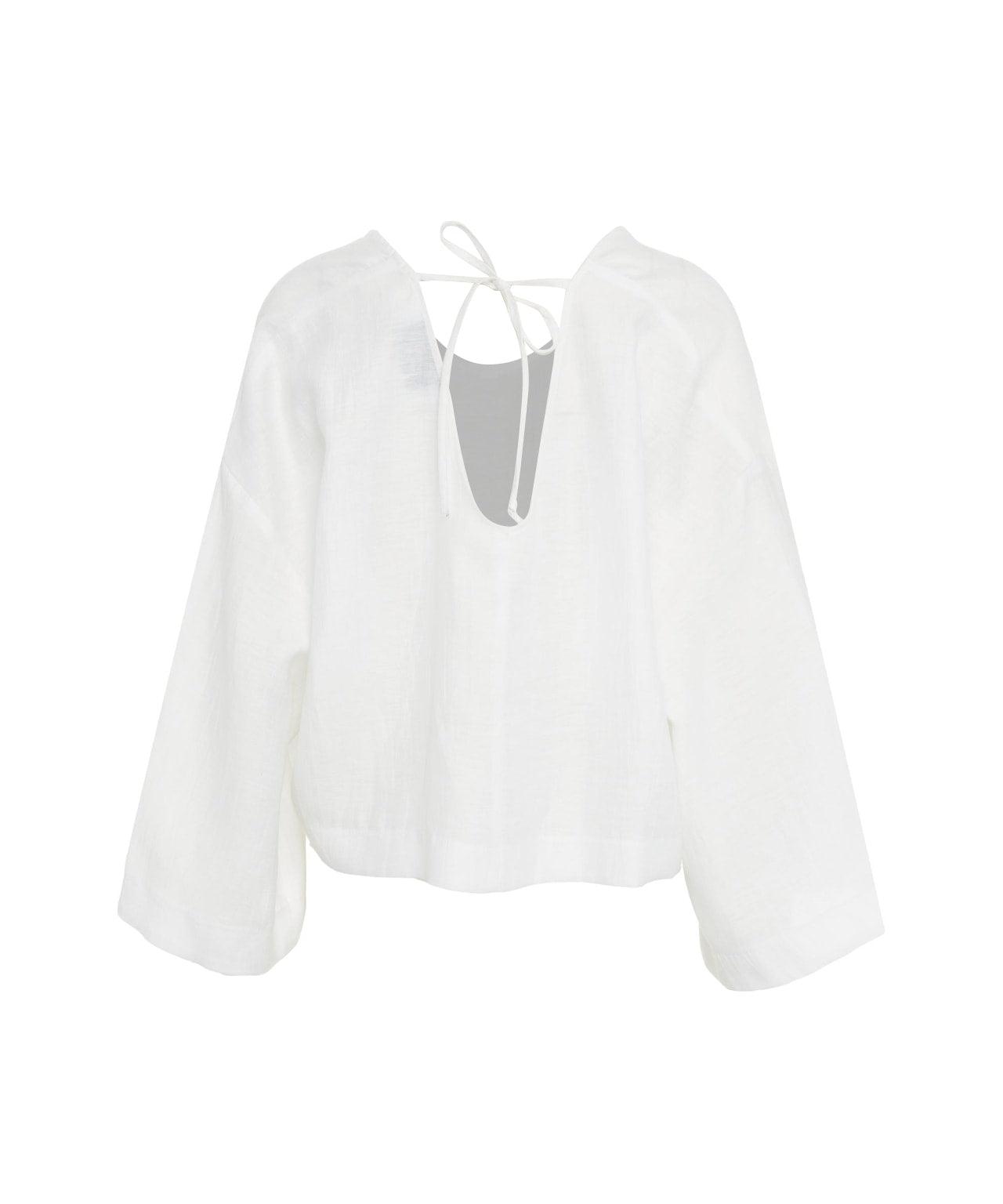Blouse in linen blend Product Image