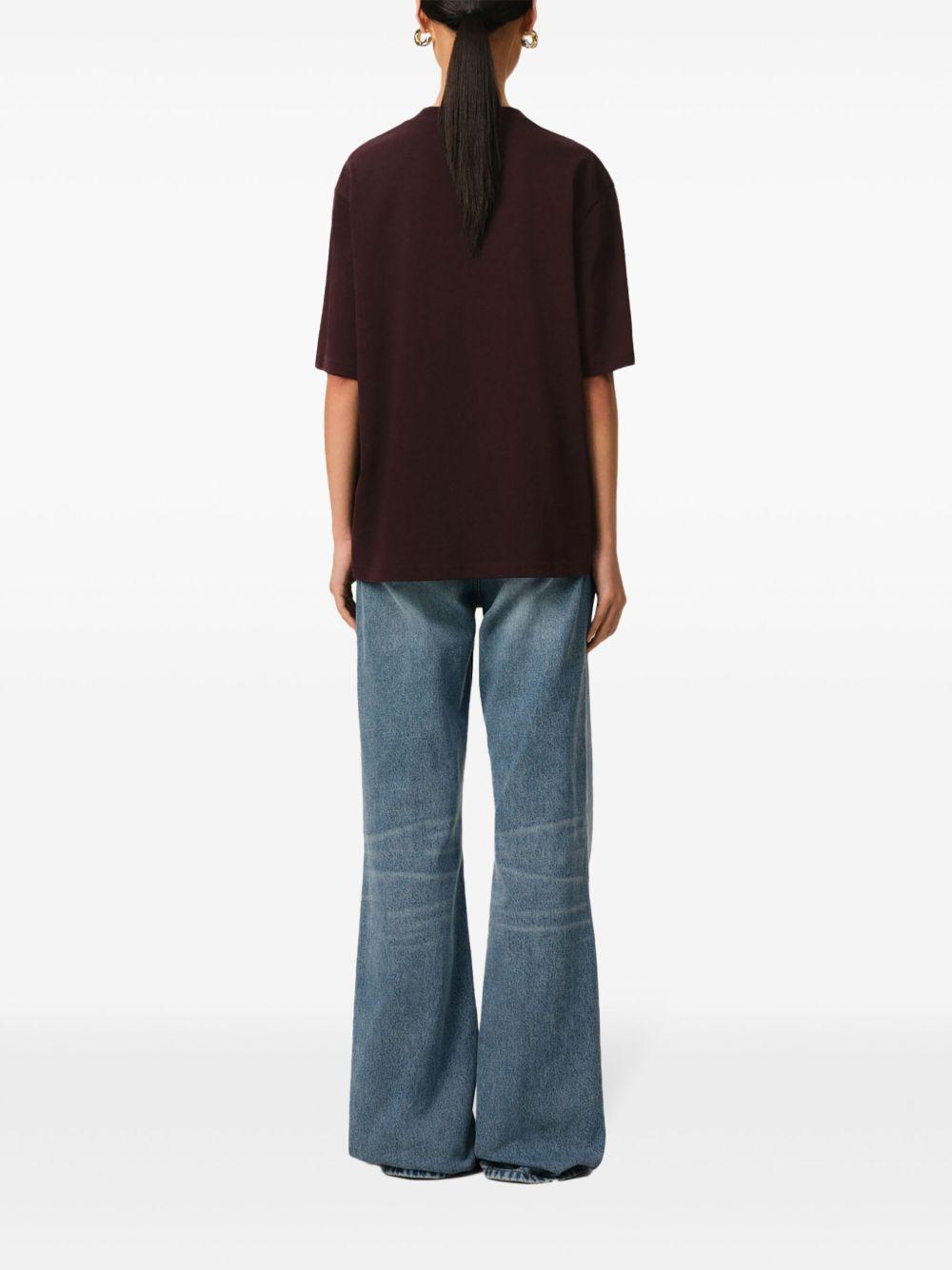 Ami de Coeur T-shirt Product Image